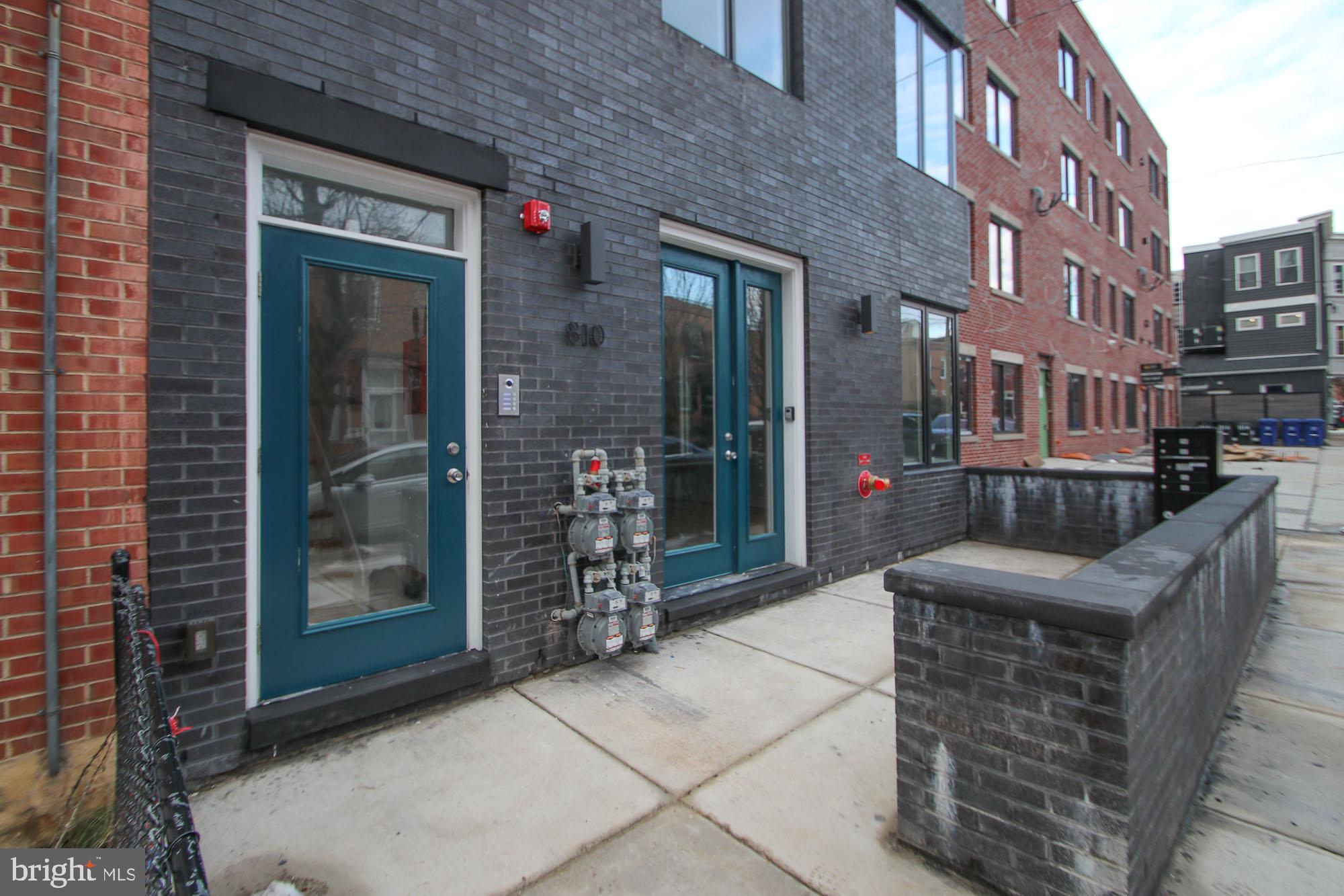 FAIRMOUNT - Residential Lease