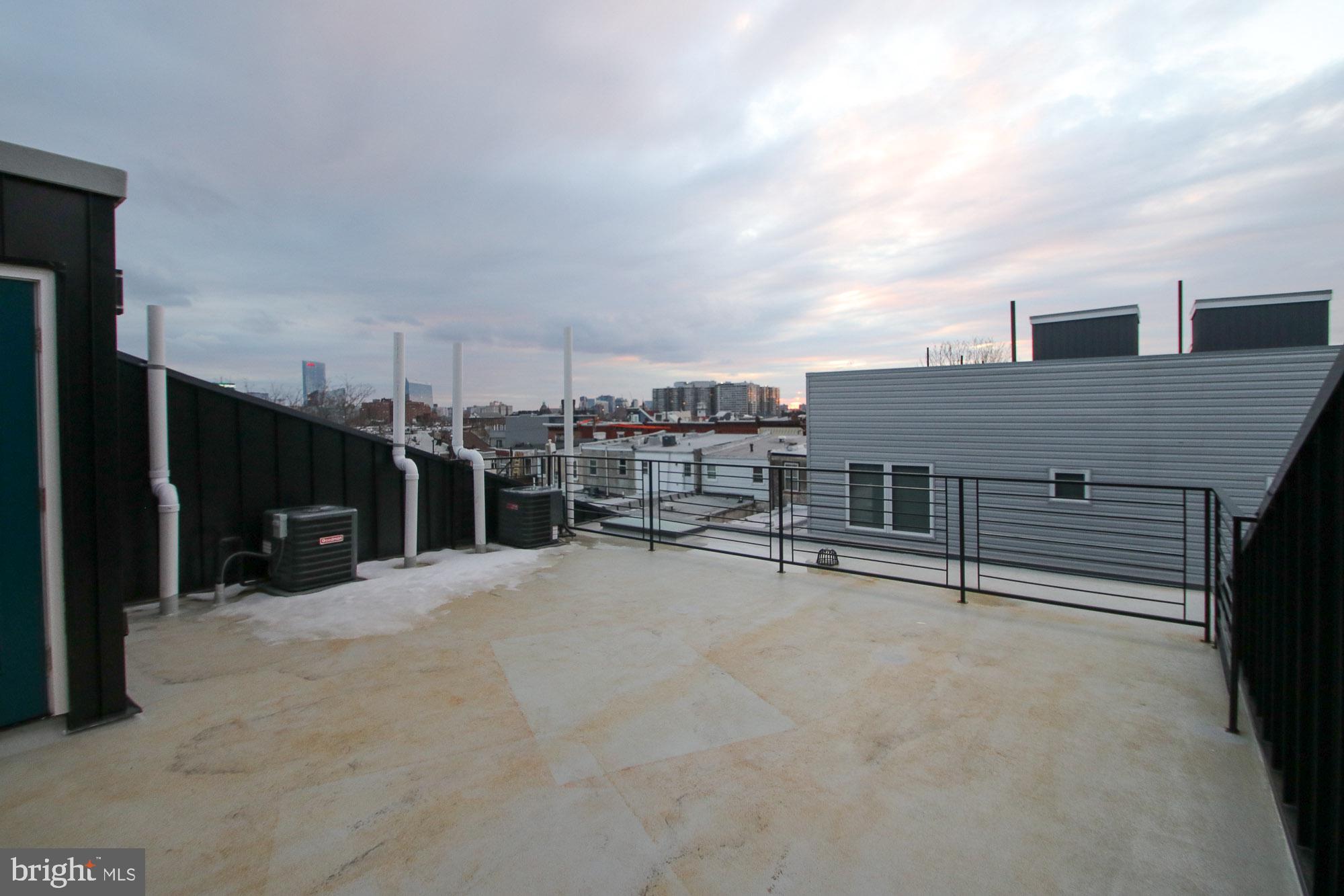 FAIRMOUNT - Residential Lease