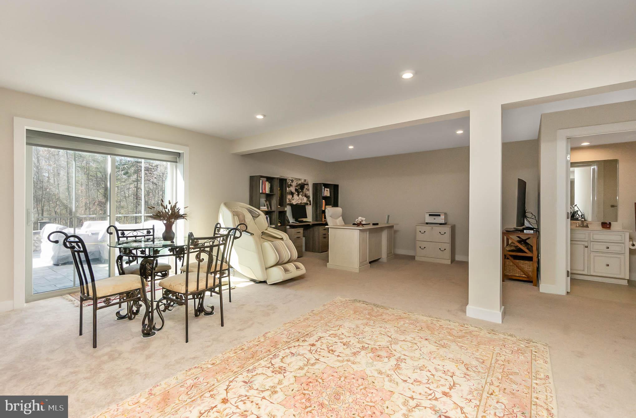 EAGLES REST - Residential