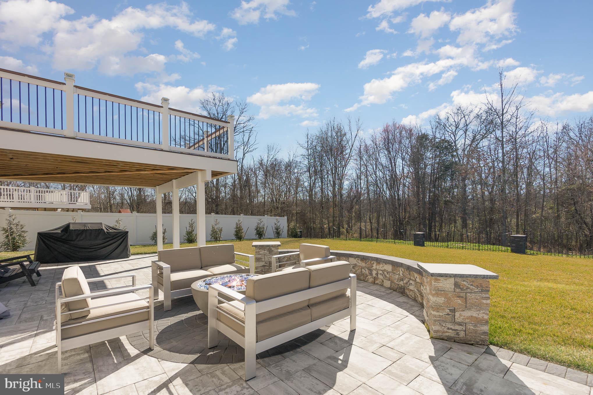 EAGLES REST - Residential