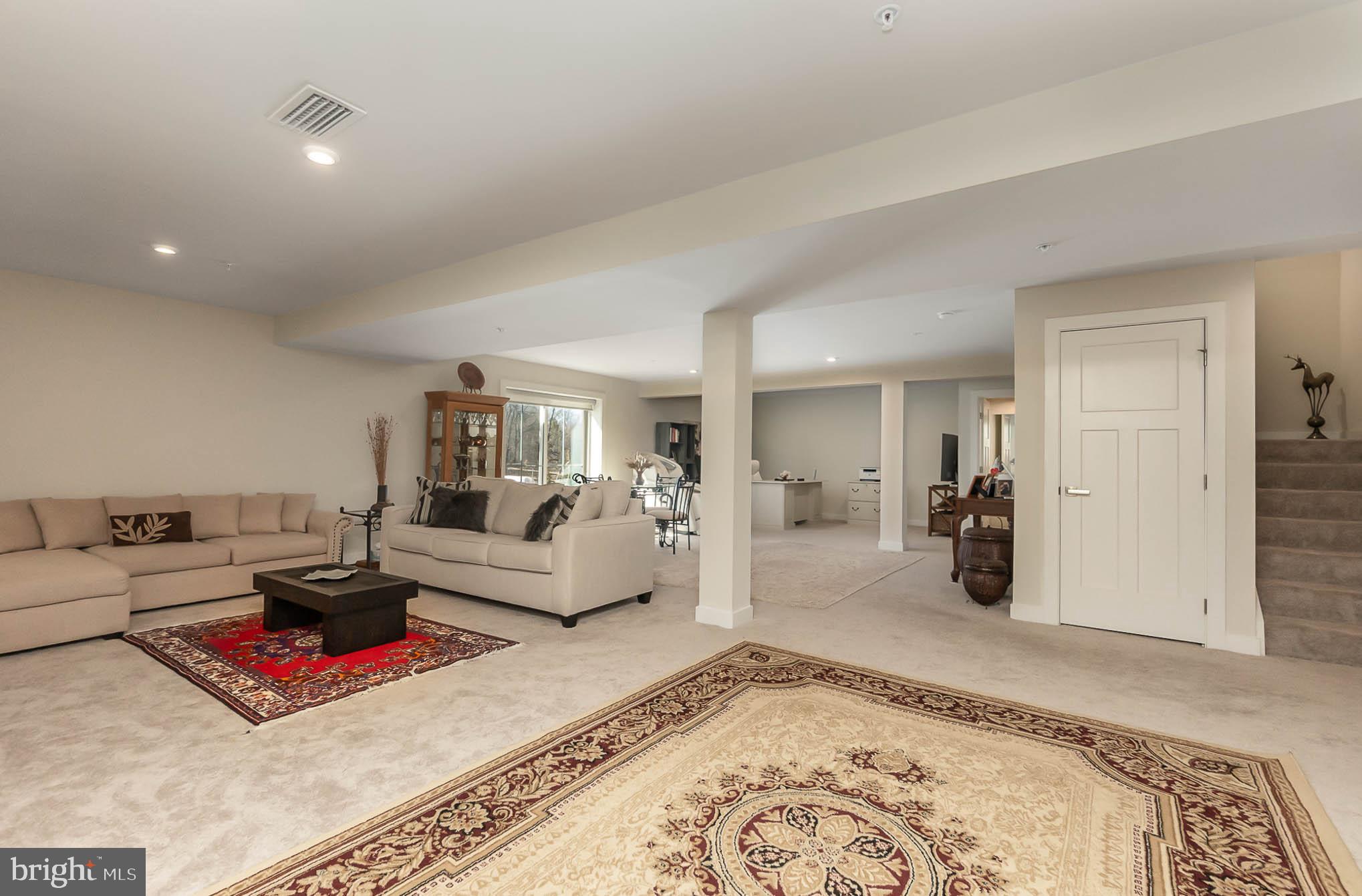 EAGLES REST - Residential