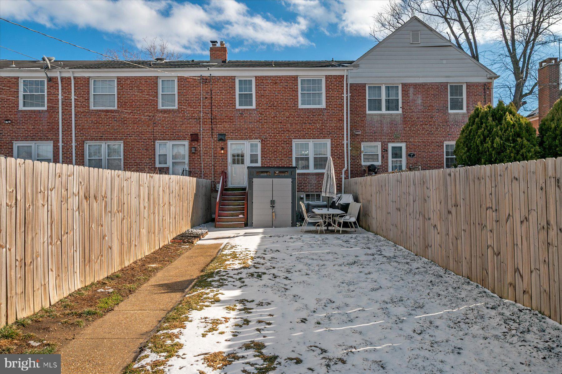 LOCH RAVEN VILLAGE - Residential