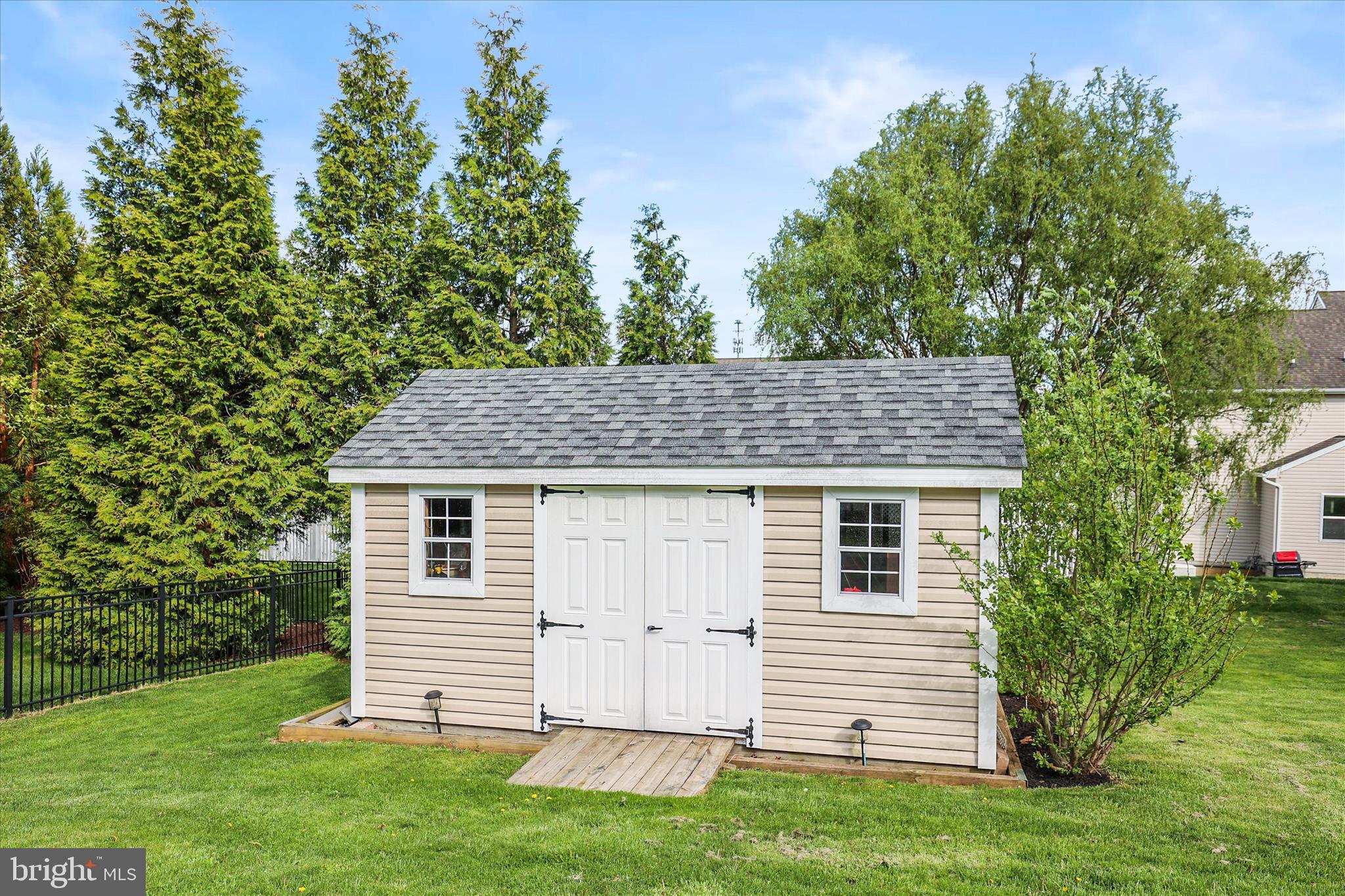 KOLLER POINTE - Residential