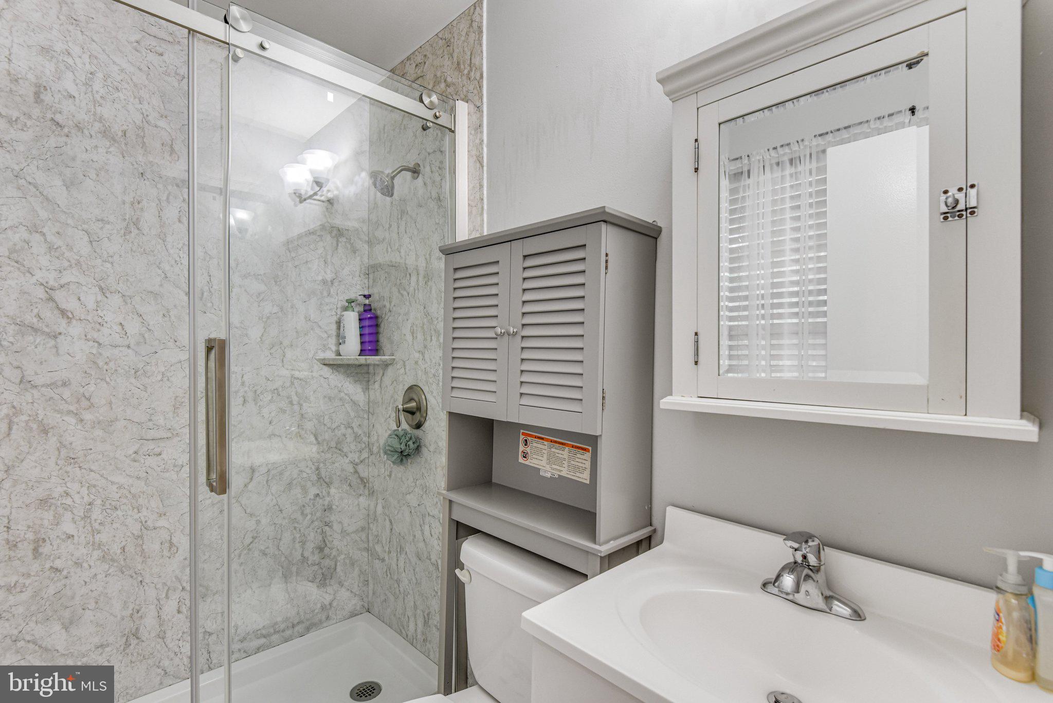 WASHINGTON SQUARE - Residential