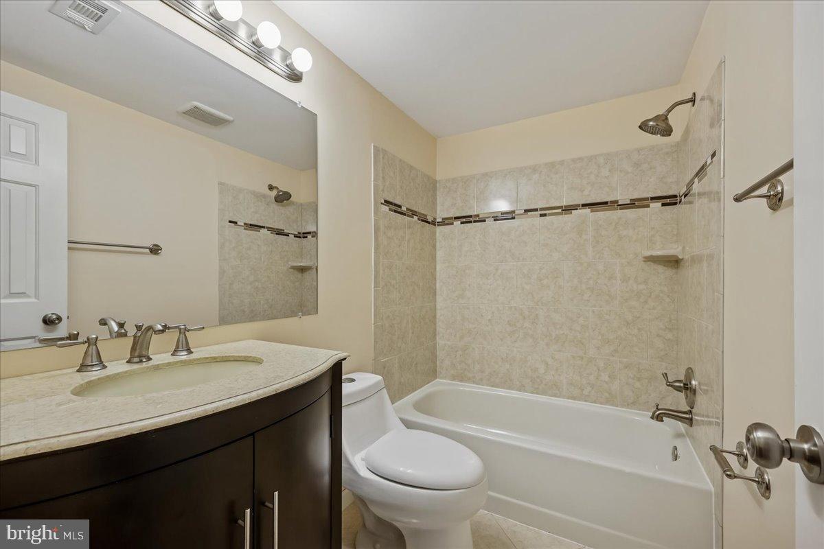 MILL CREEK SOUTH - Residential