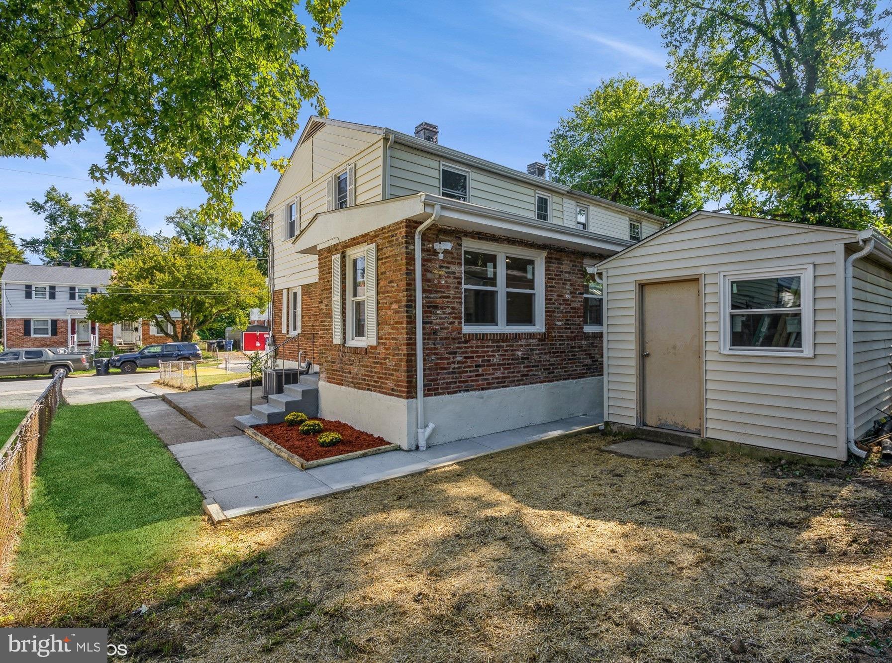 FOREST HEIGHTS - Residential