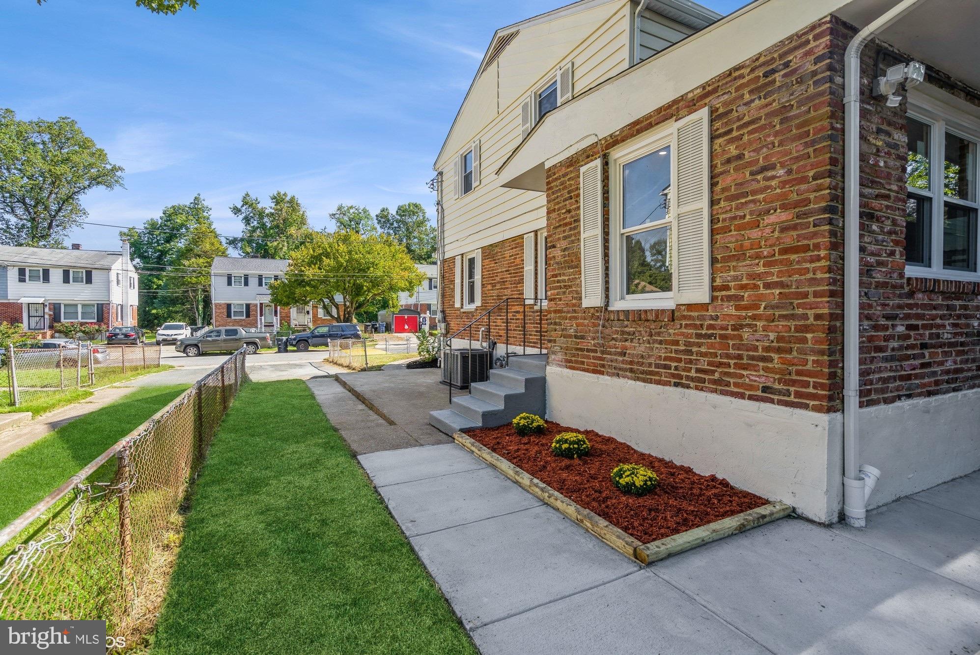 FOREST HEIGHTS - Residential