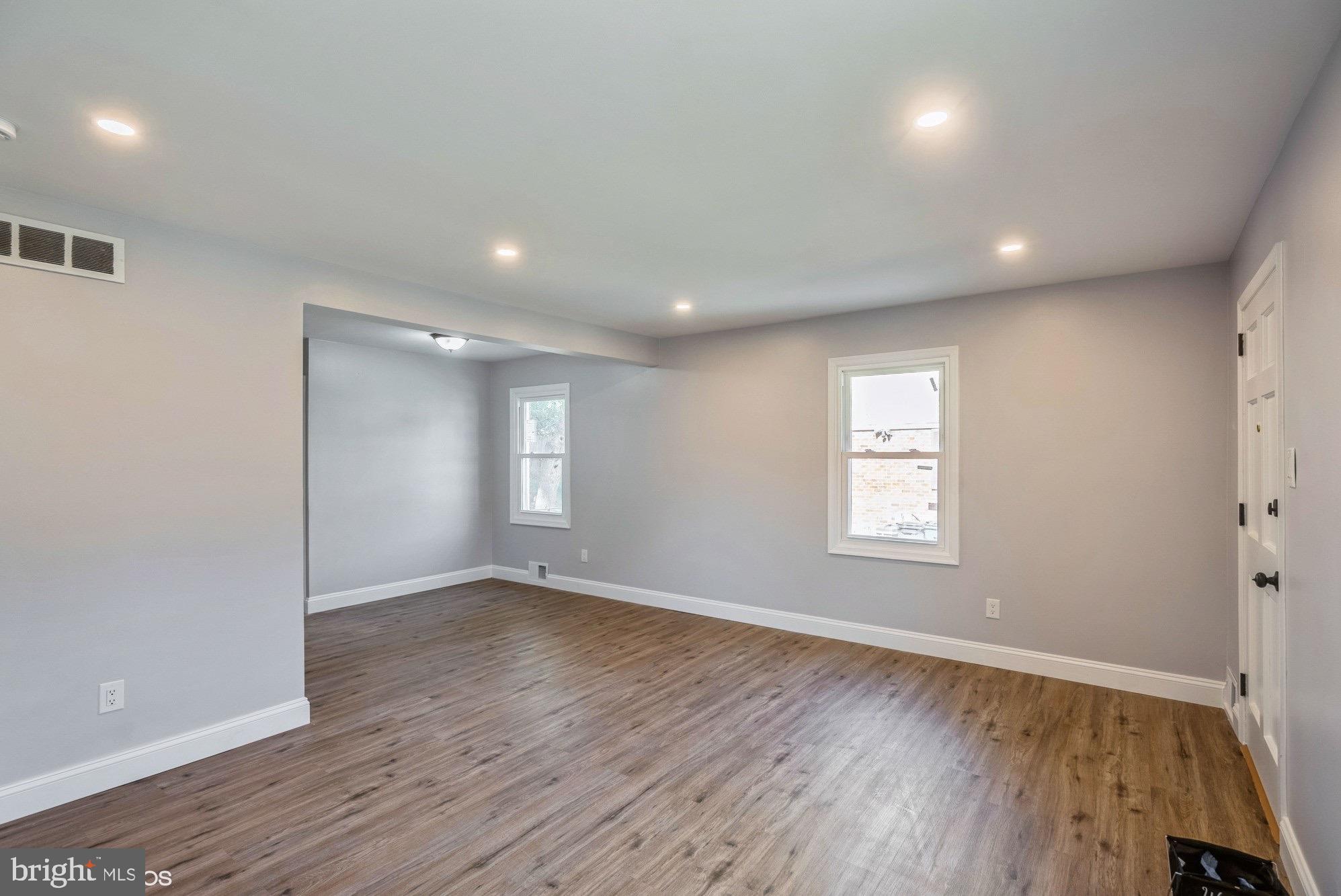 FOREST HEIGHTS - Residential