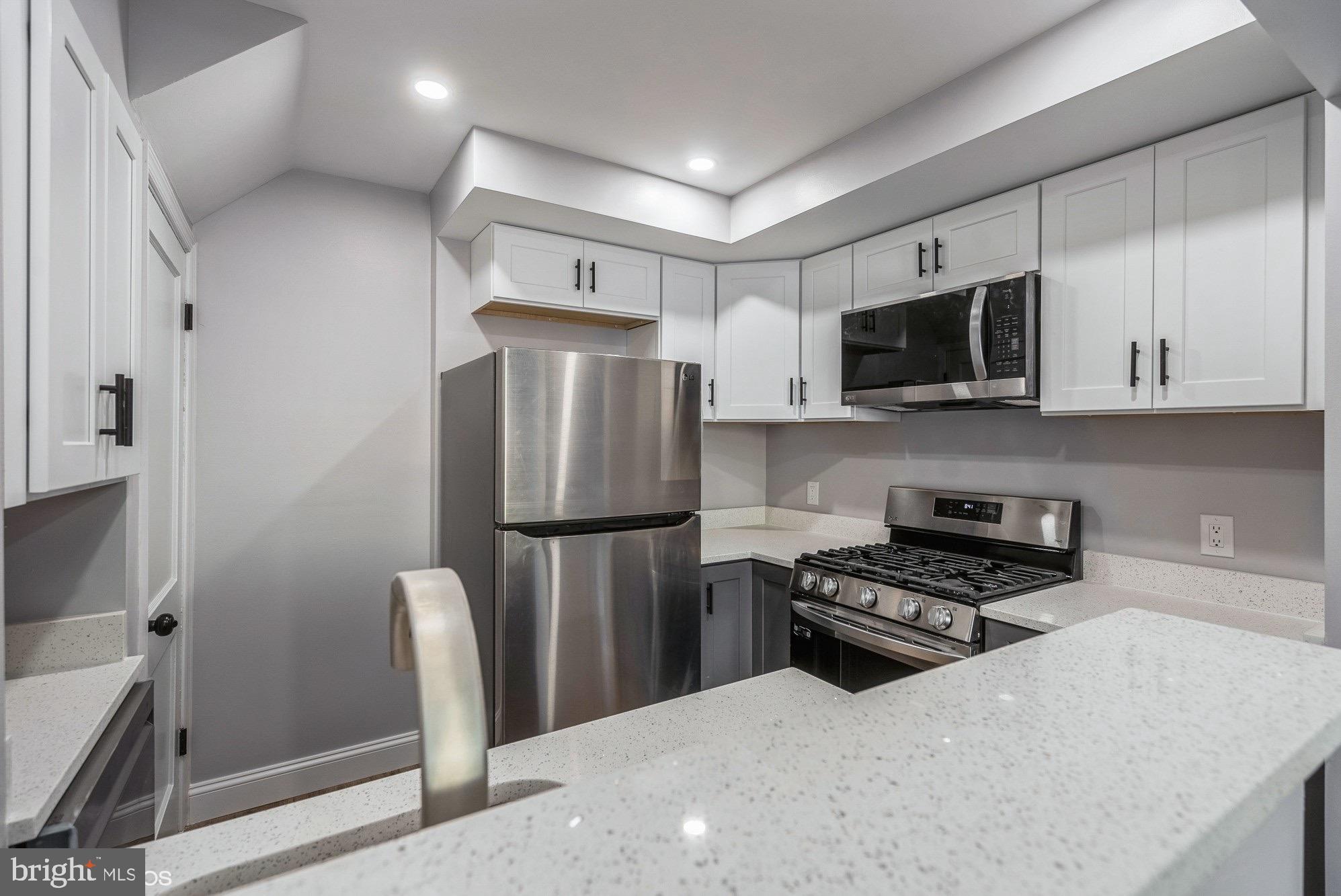 FOREST HEIGHTS - Residential