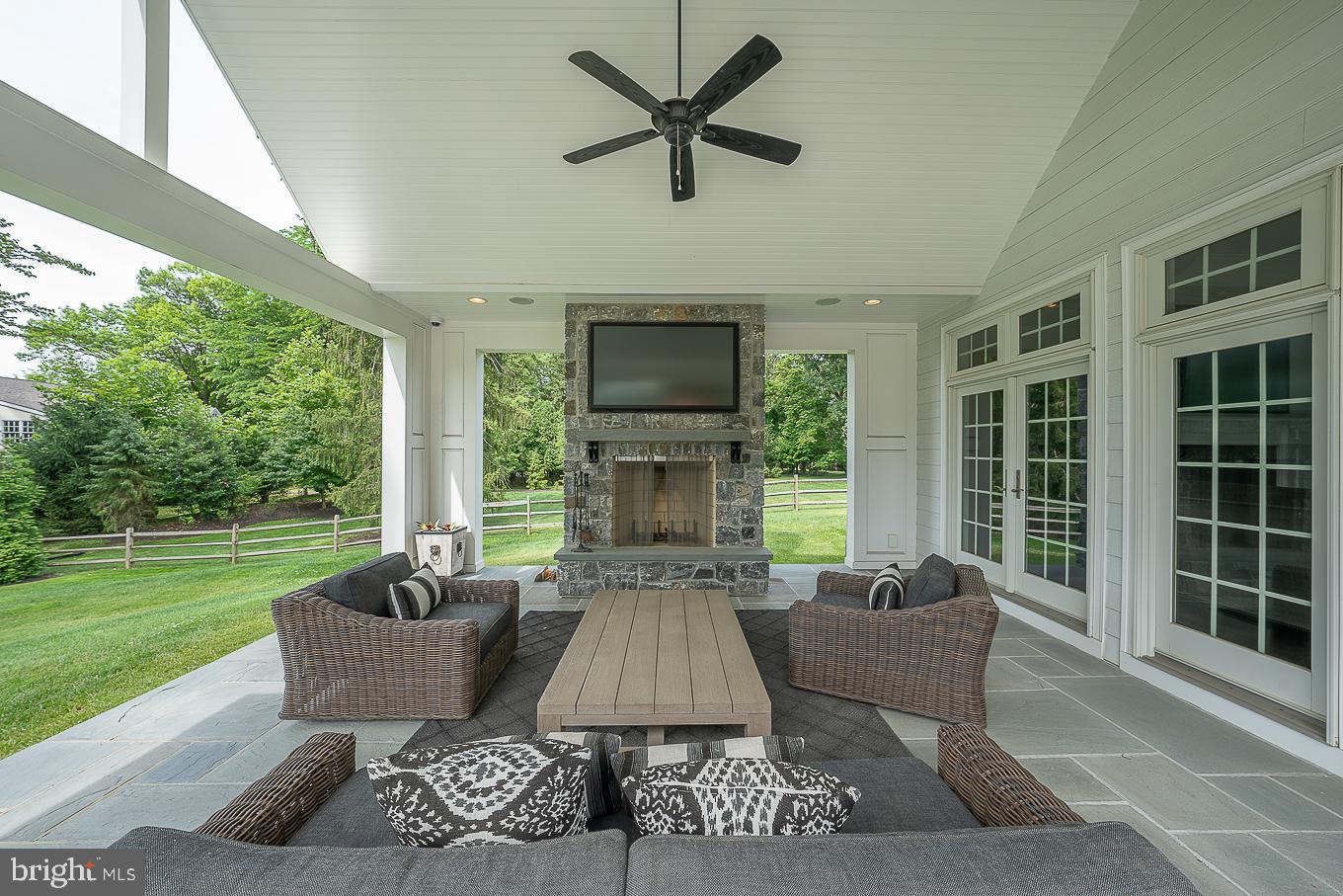 ASHWOOD HALL - Residential