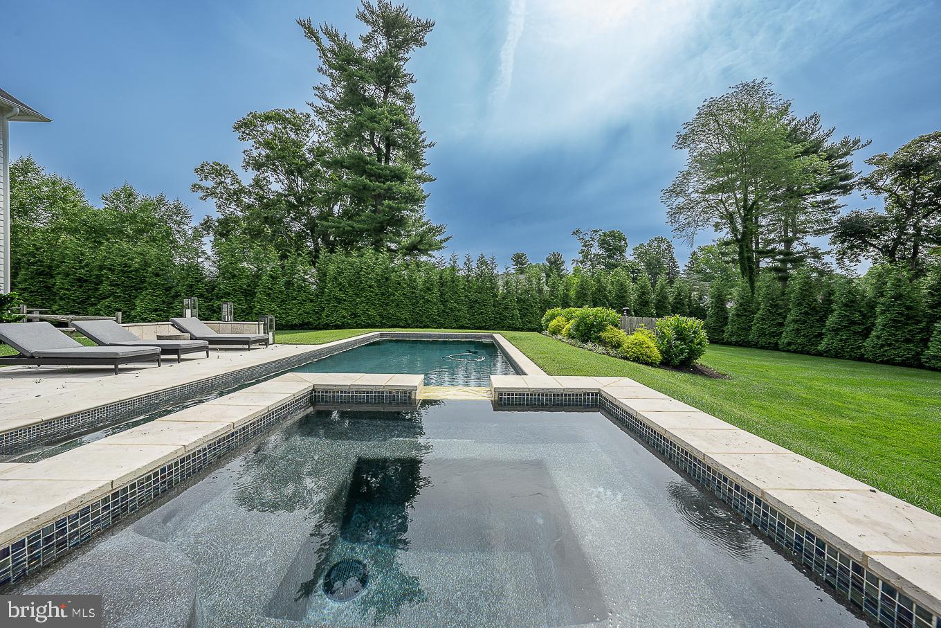 ASHWOOD HALL - Residential