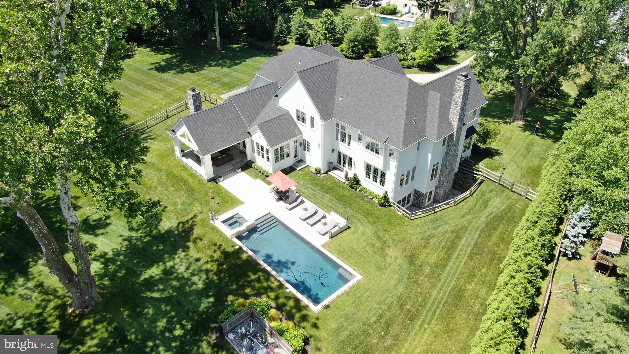 ASHWOOD HALL - Residential