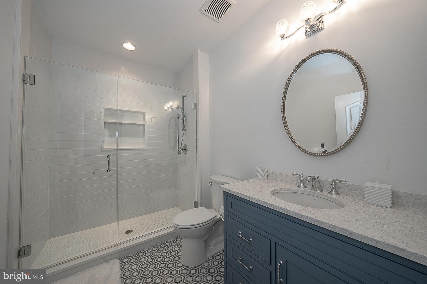 ASHWOOD HALL - Residential