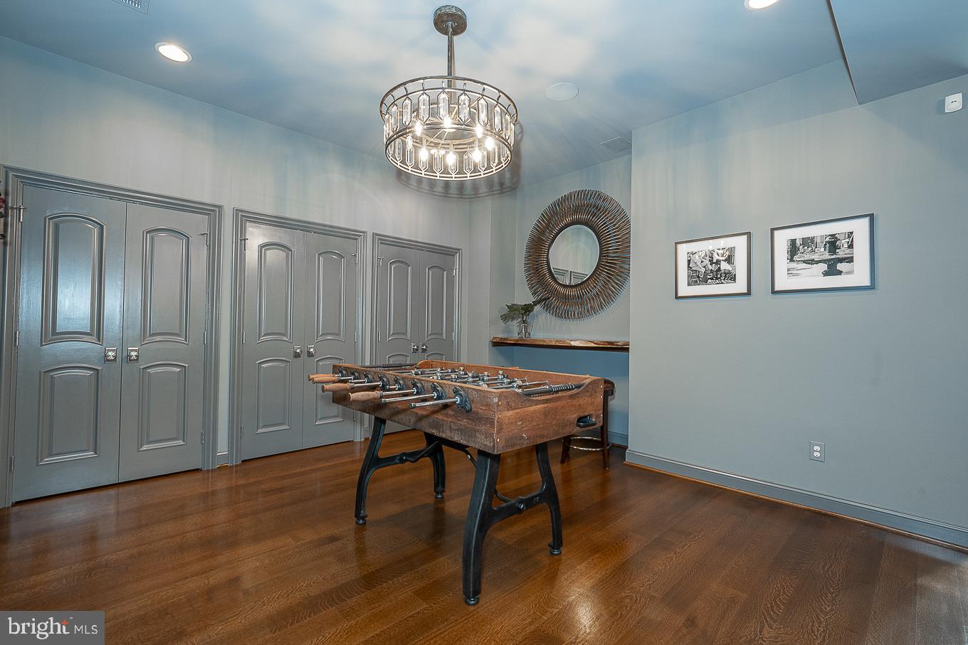 ASHWOOD HALL - Residential