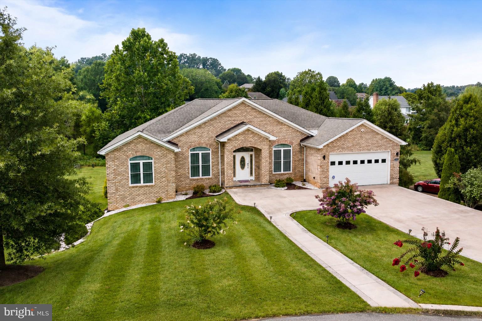 4261 AJAX COURT
