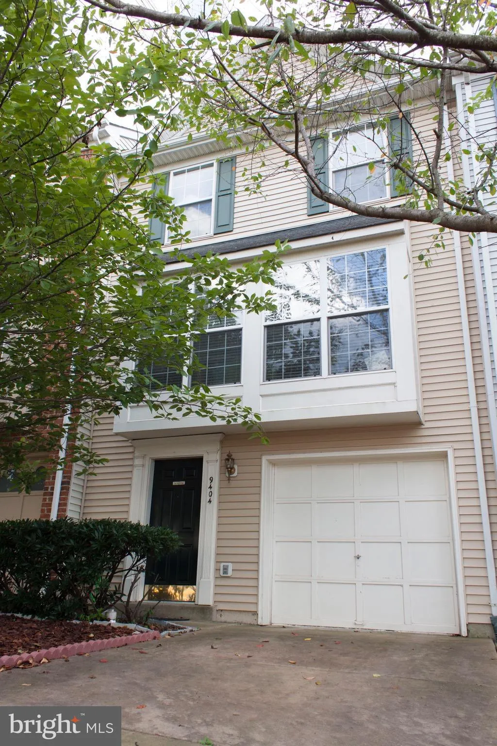 9404 Wilcoxen Drive, Manassas Park, VA 20111