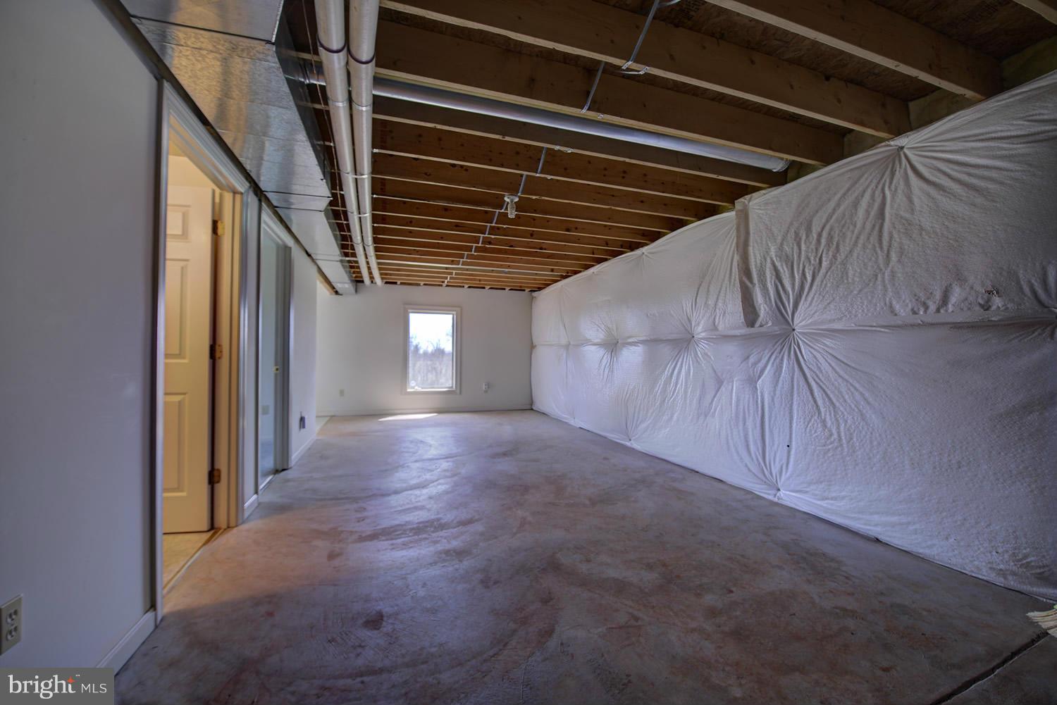 BLUEMONT KNOLLS - Residential