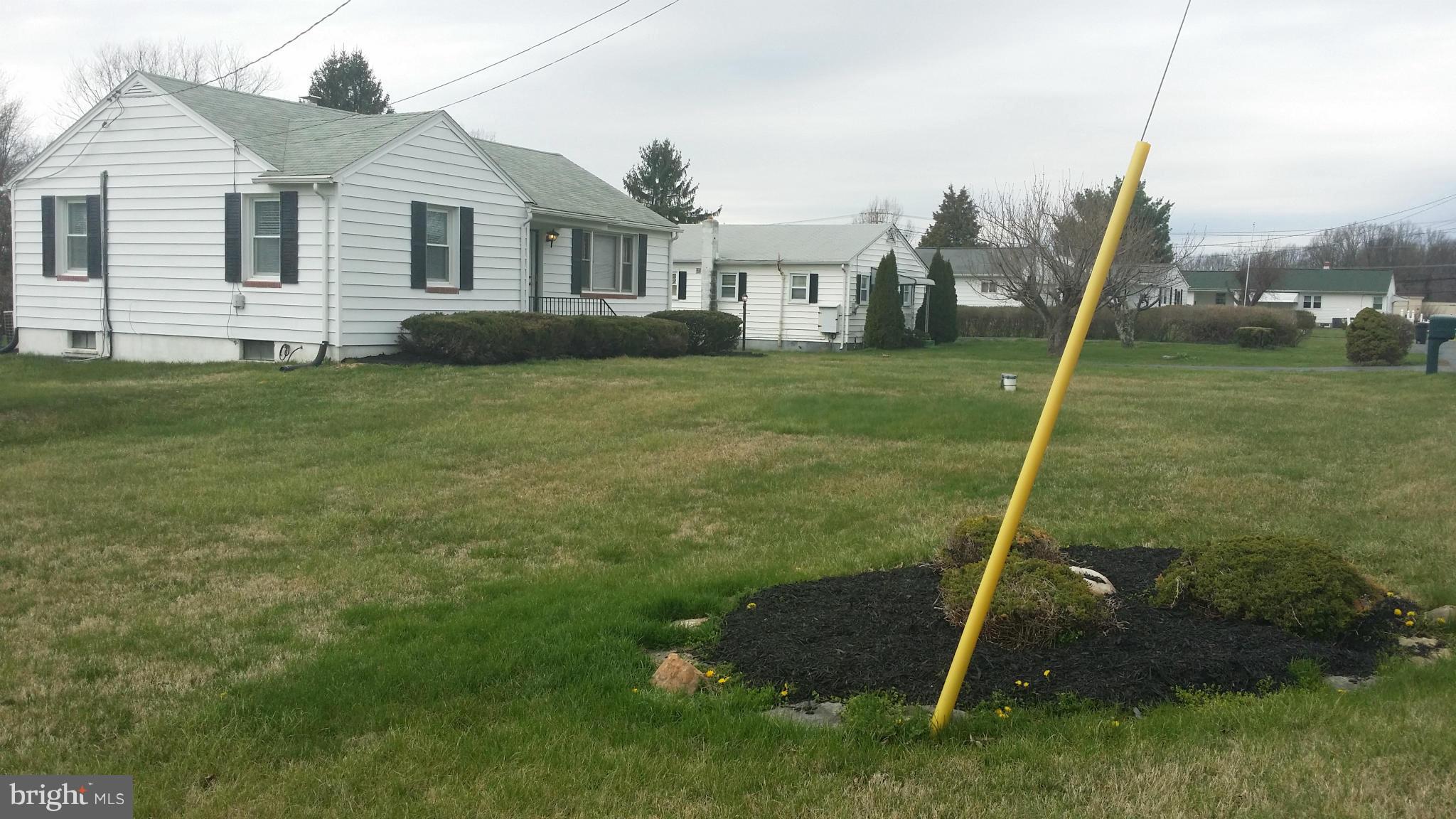 CORNS MANOR - Residential