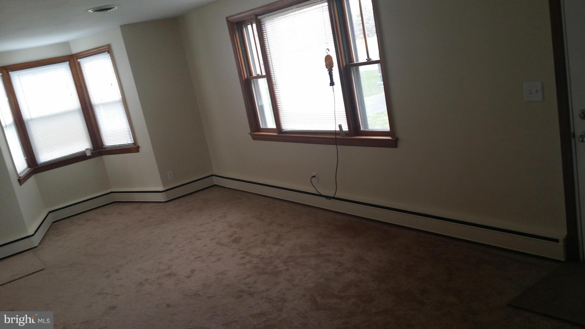 CORNS MANOR - Residential