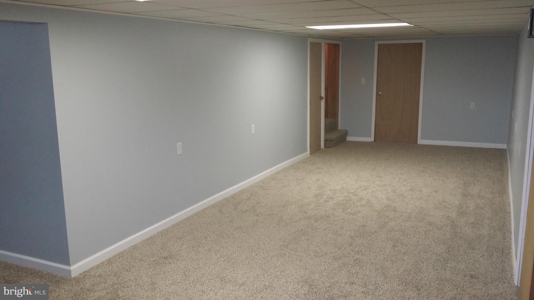 CORNS MANOR - Residential