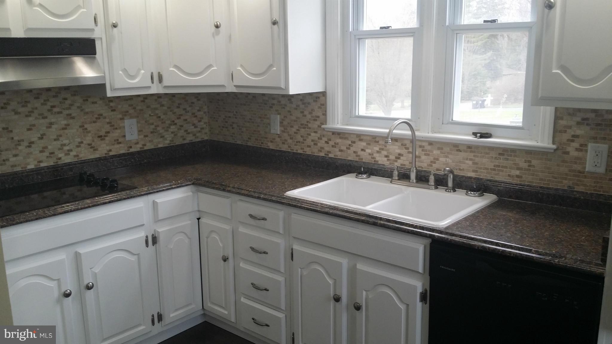 CORNS MANOR - Residential