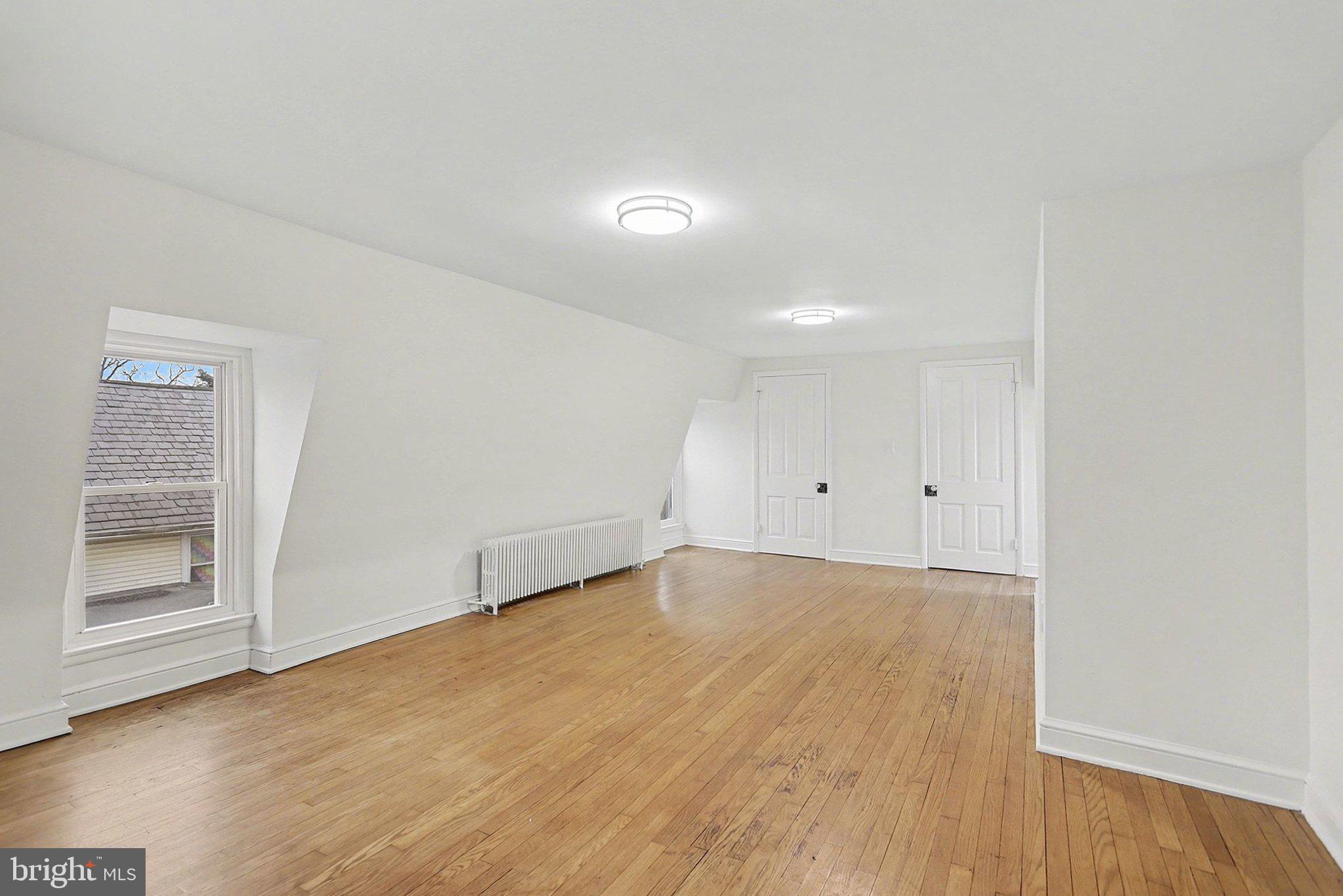 FAWN GROVE SQUARE - Residential