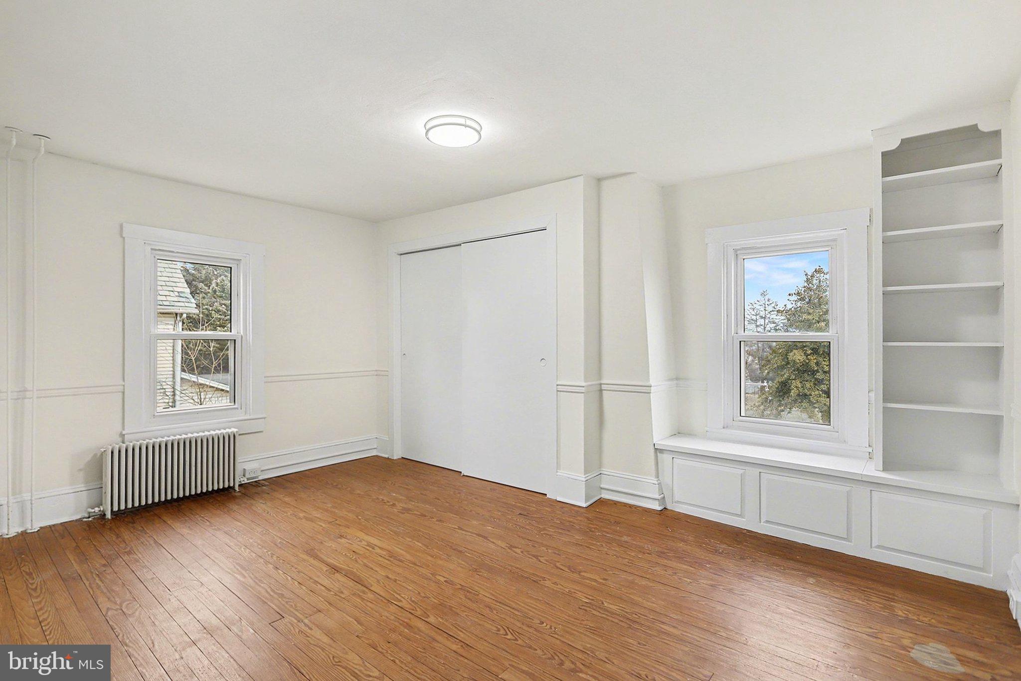 FAWN GROVE SQUARE - Residential