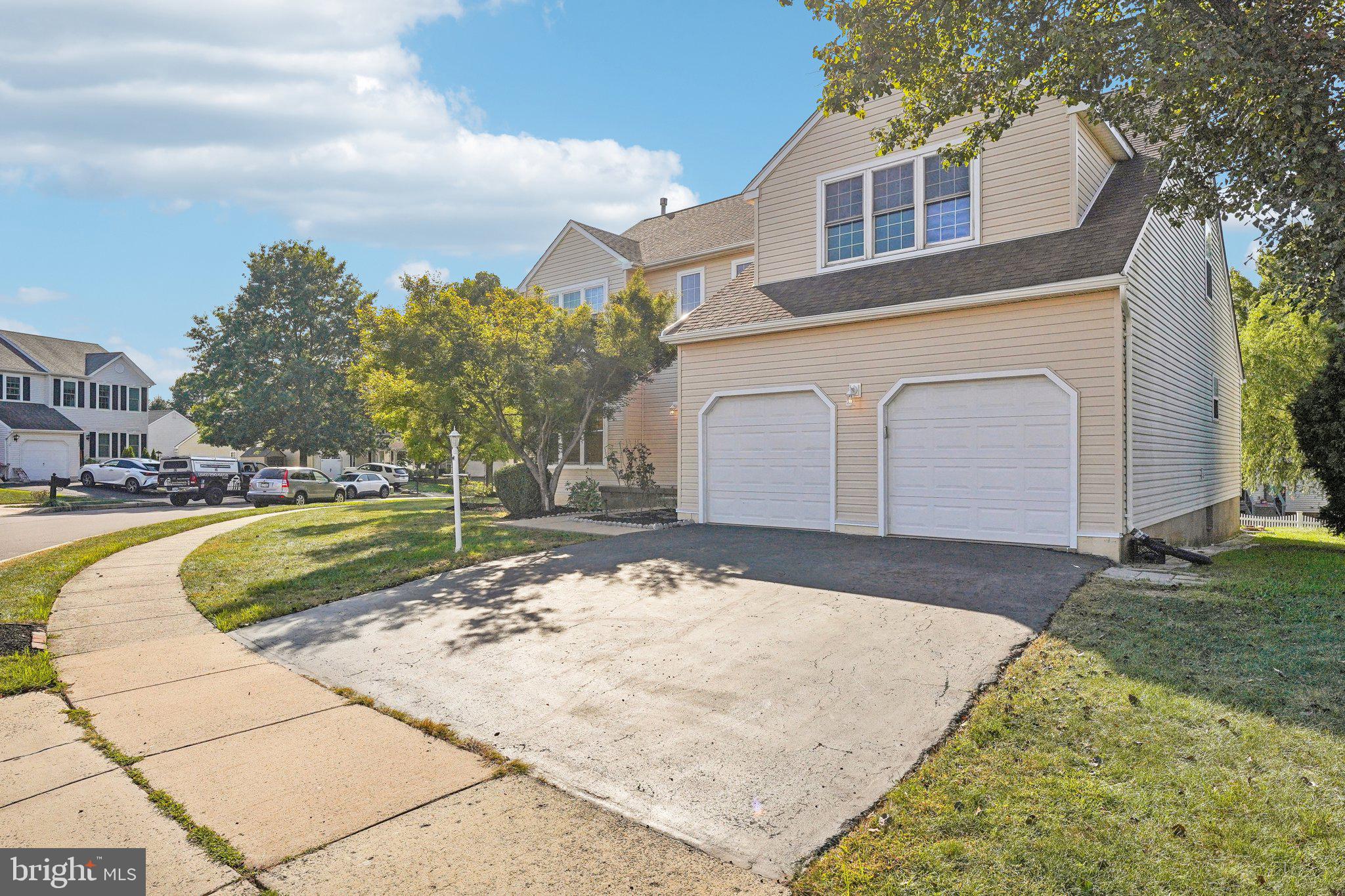 SUMNEY RIDGE - Residential