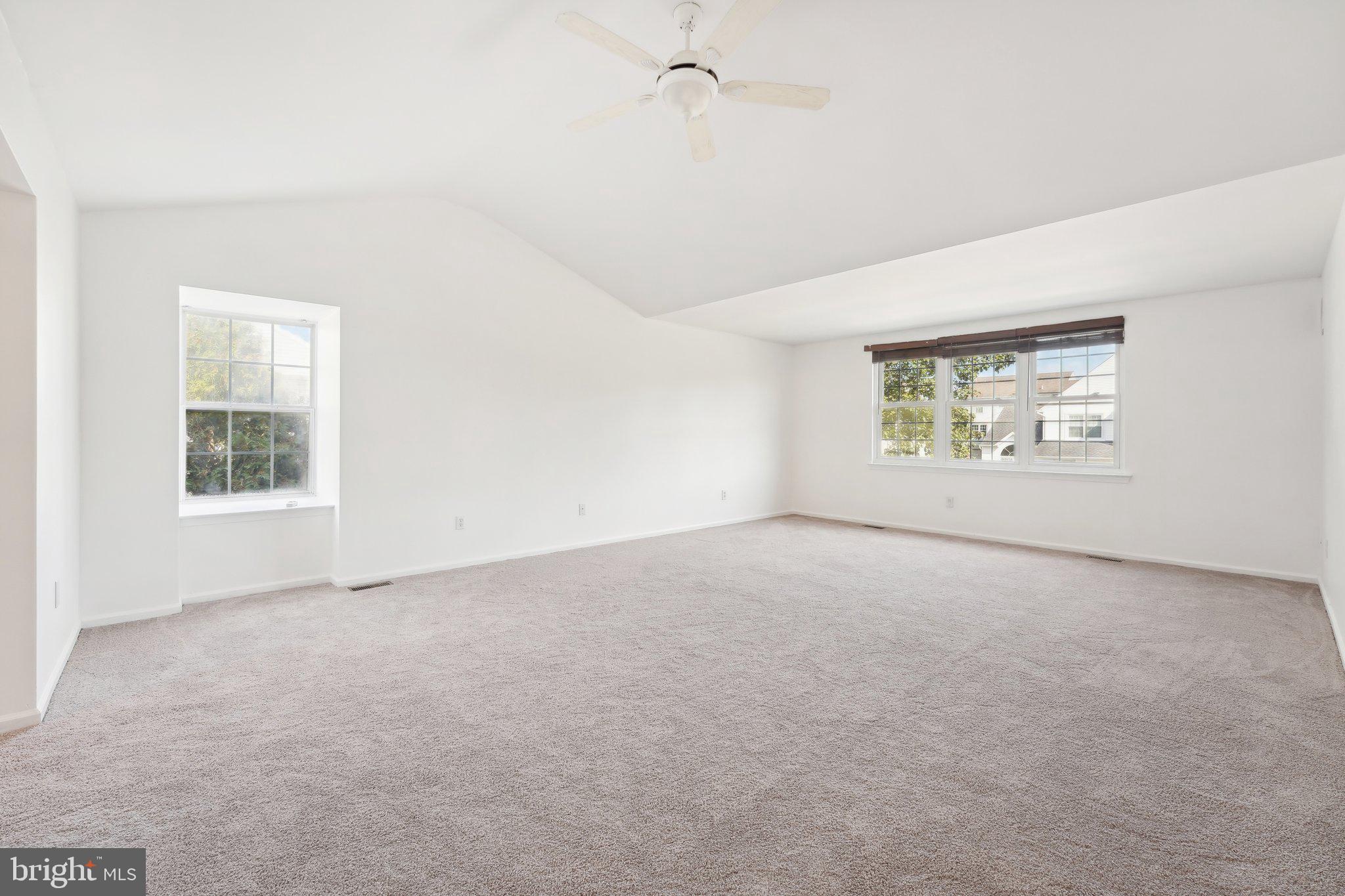 SUMNEY RIDGE - Residential