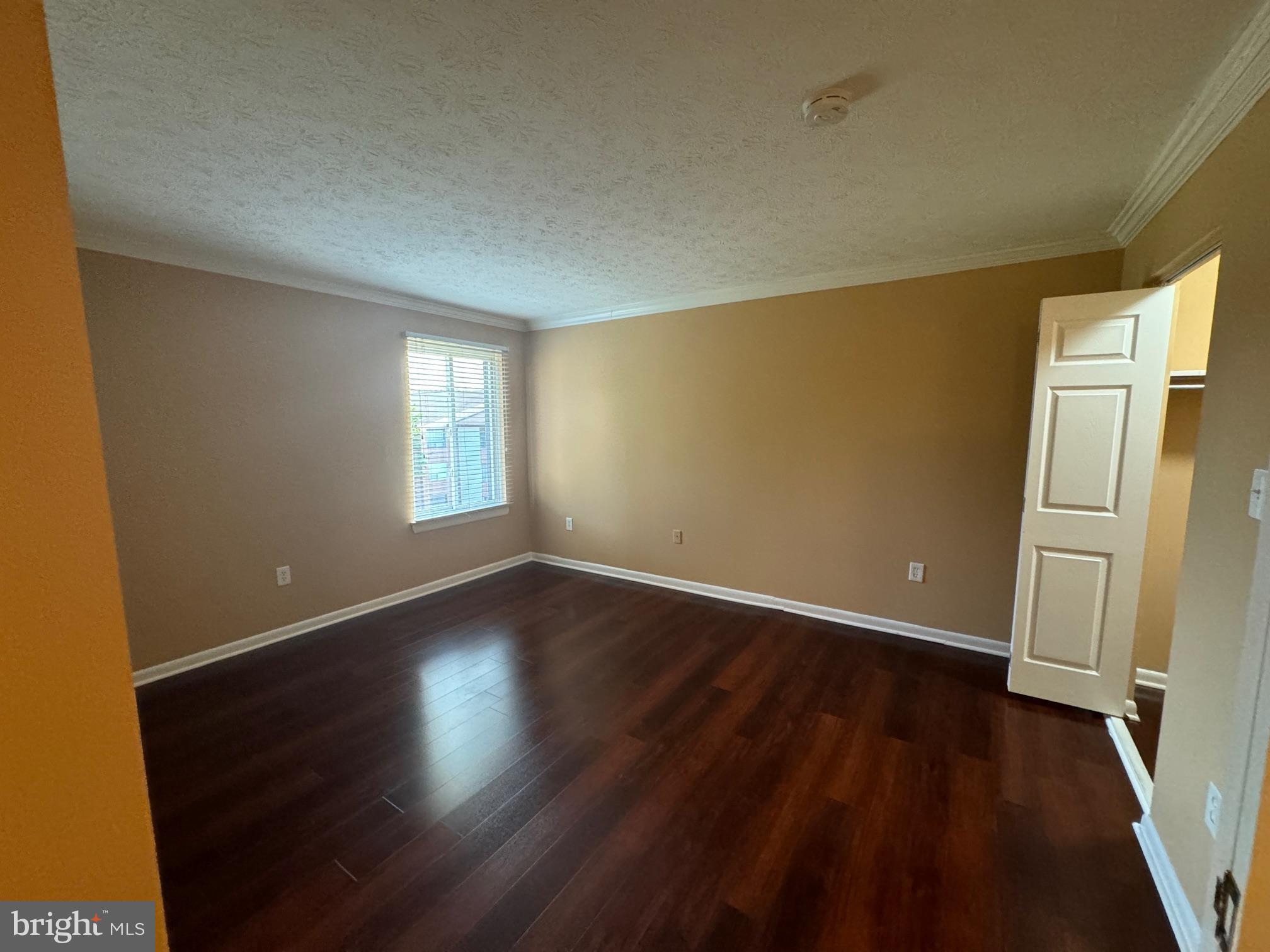 GREENBRIAR CONDO PHASE I - Residential Lease