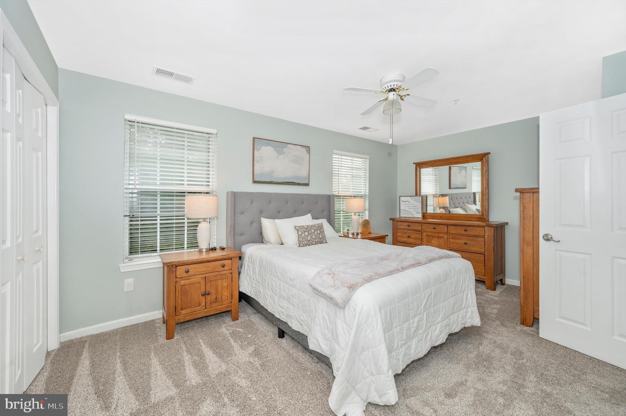 HUNTERS CROSS - Residential