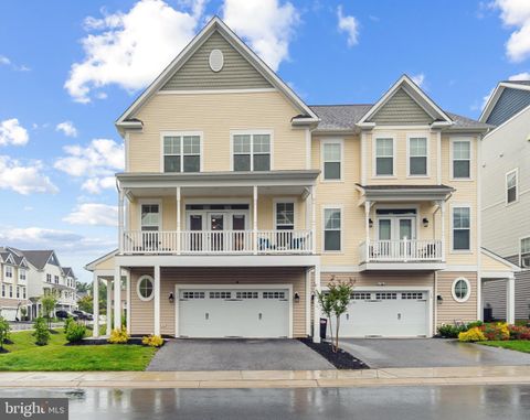 Townhouse For Sale - 12 Greensborough Road<br/> Baltimore County, REISTERSTOWN, MD 21136