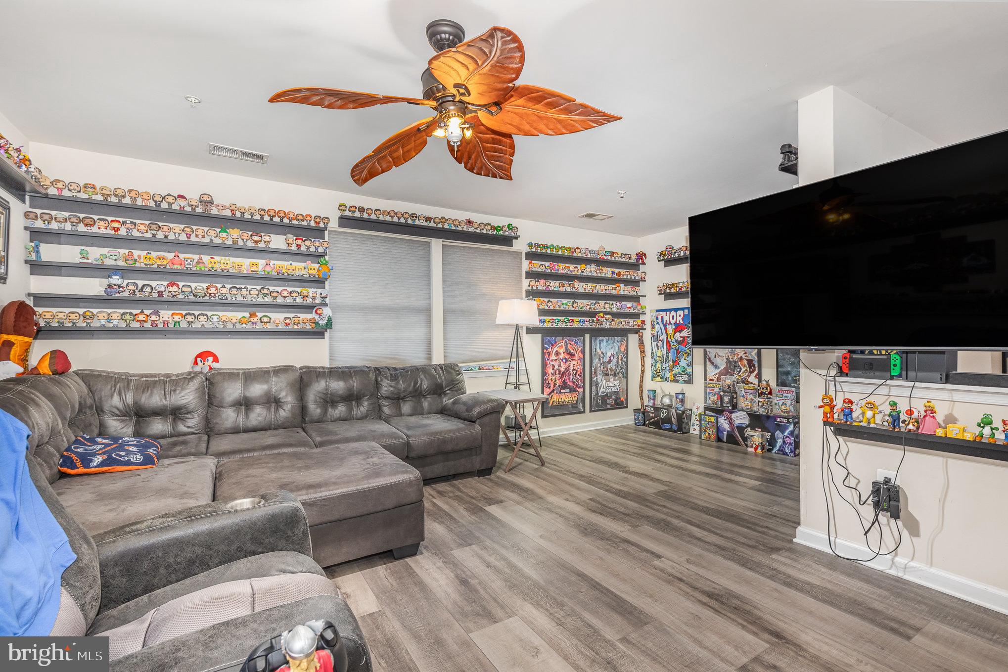 NORTHFIELD - Residential