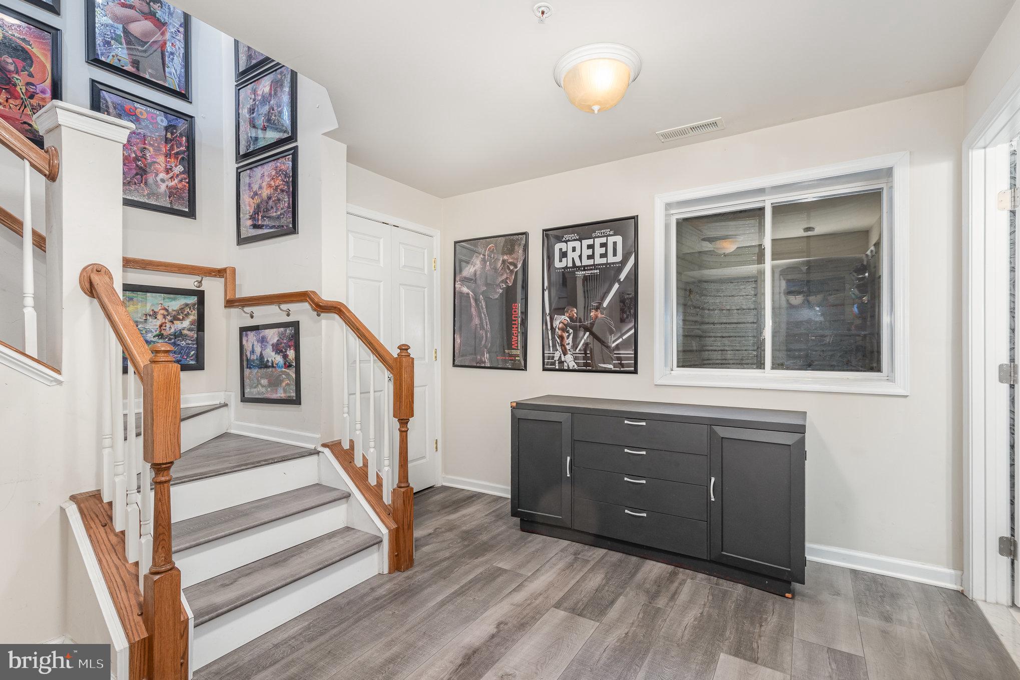 NORTHFIELD - Residential