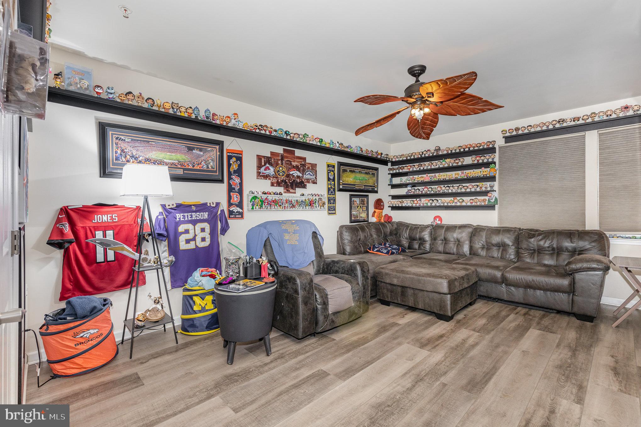 NORTHFIELD - Residential