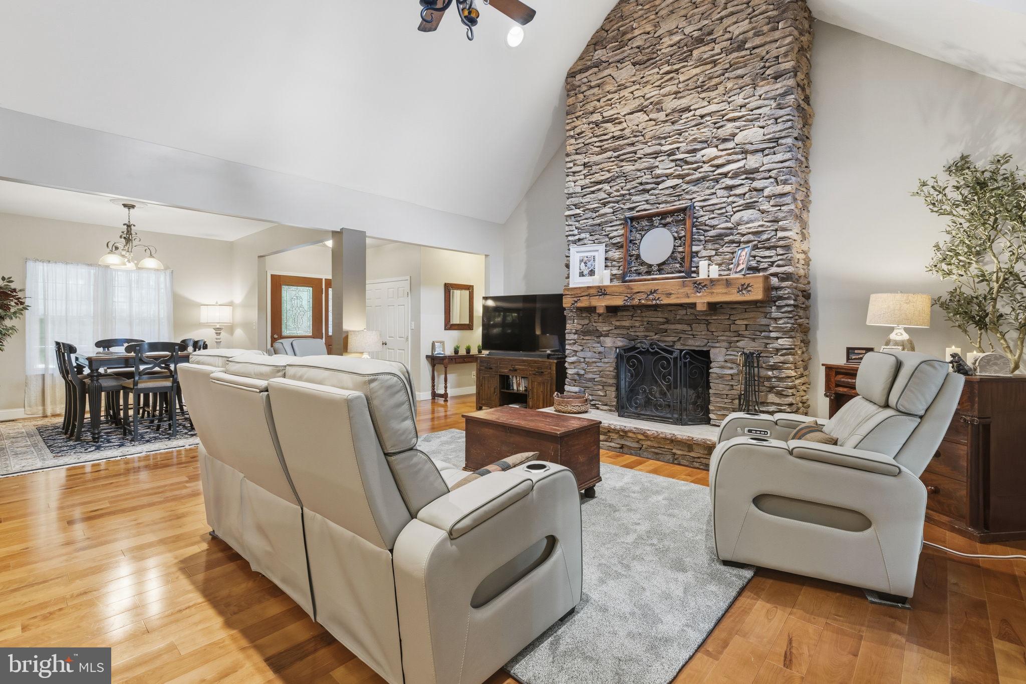 3435 WALNUT ROAD