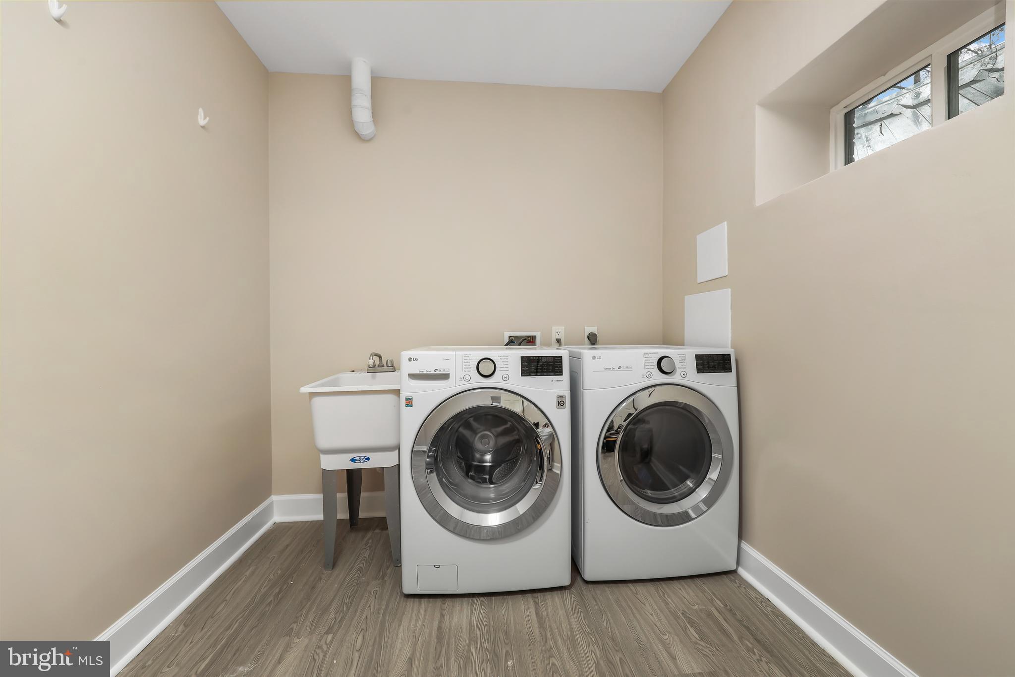 TAYLOR RUN - Residential