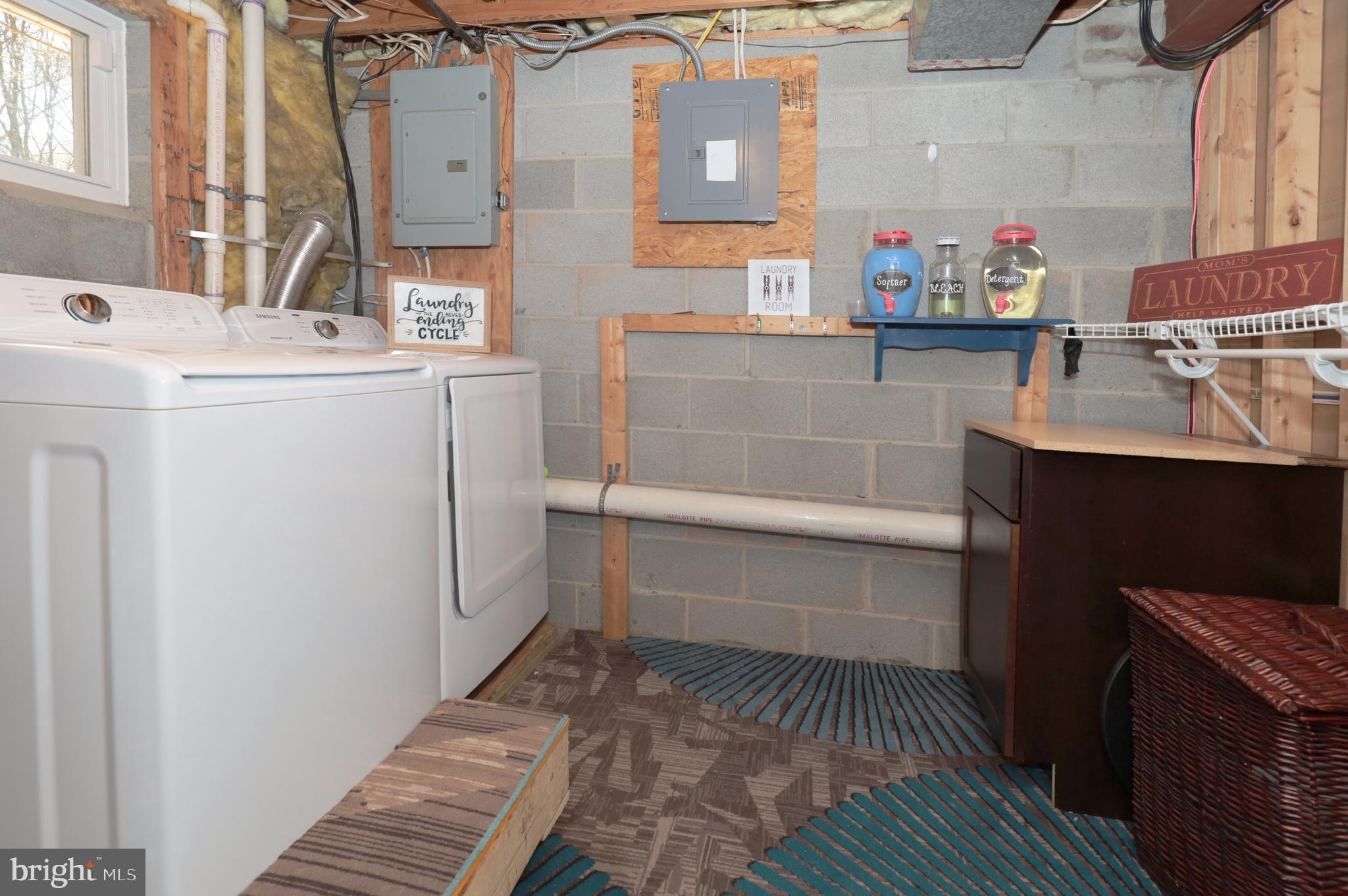 DALE CITY - Residential