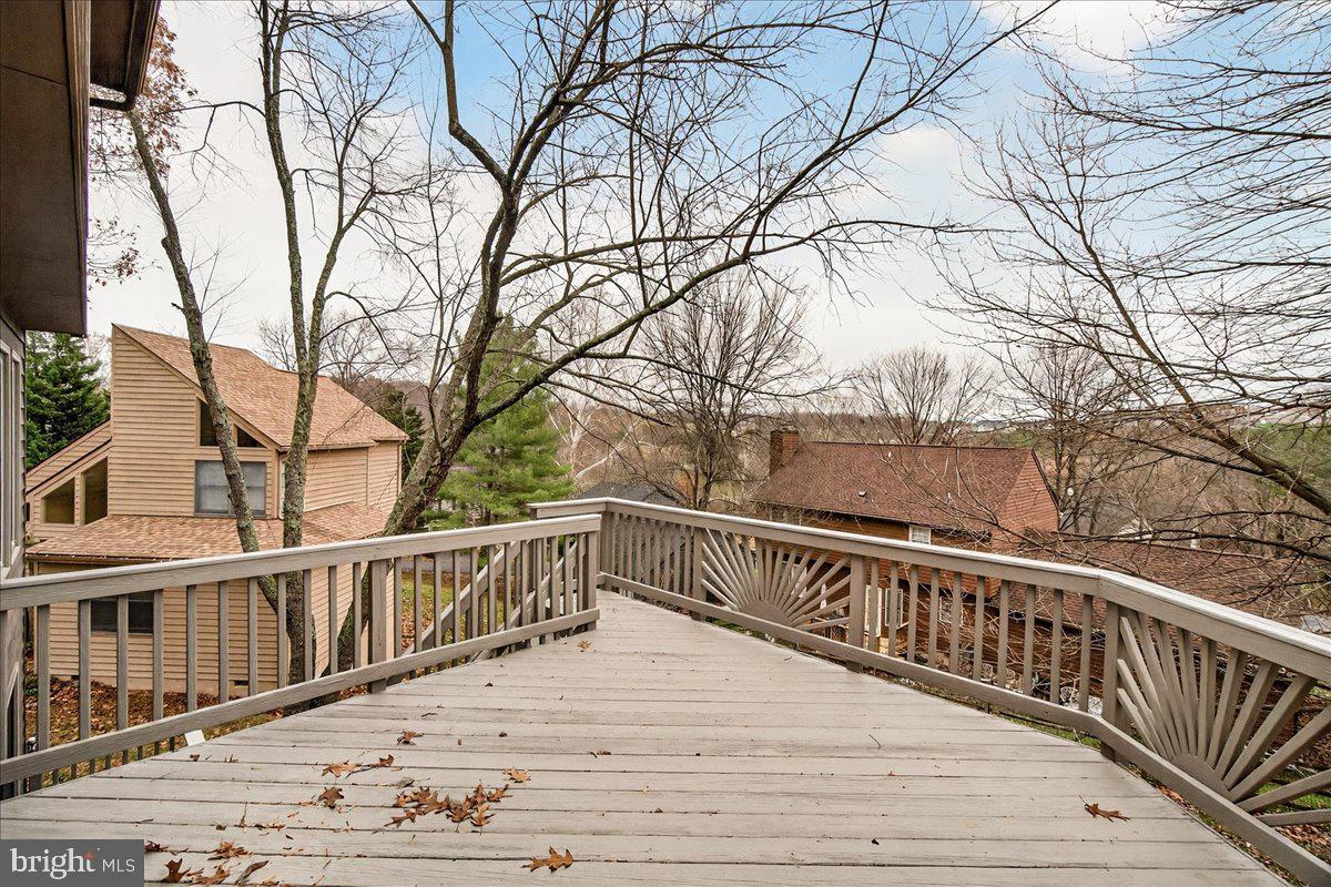 THE MEADOWS - Residential