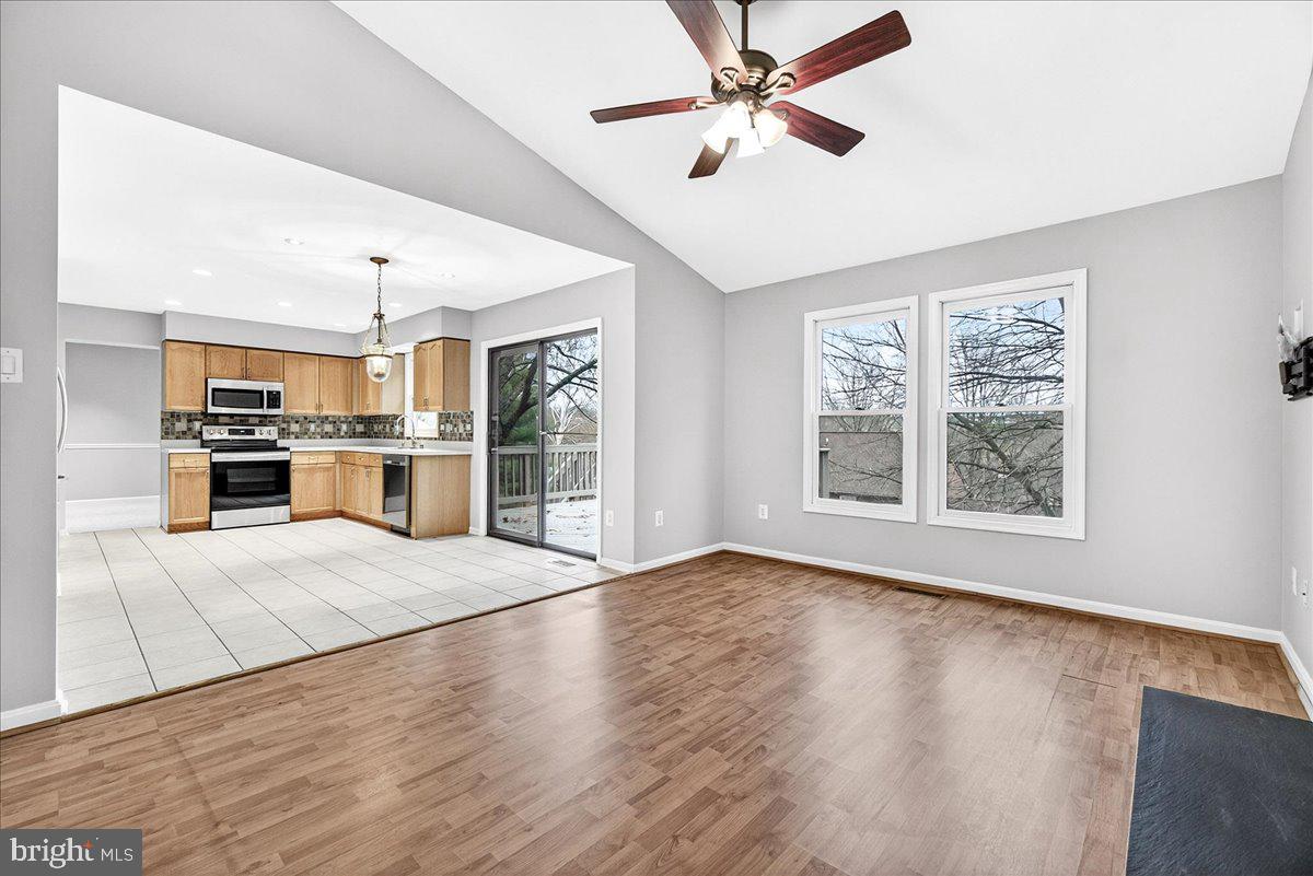 THE MEADOWS - Residential