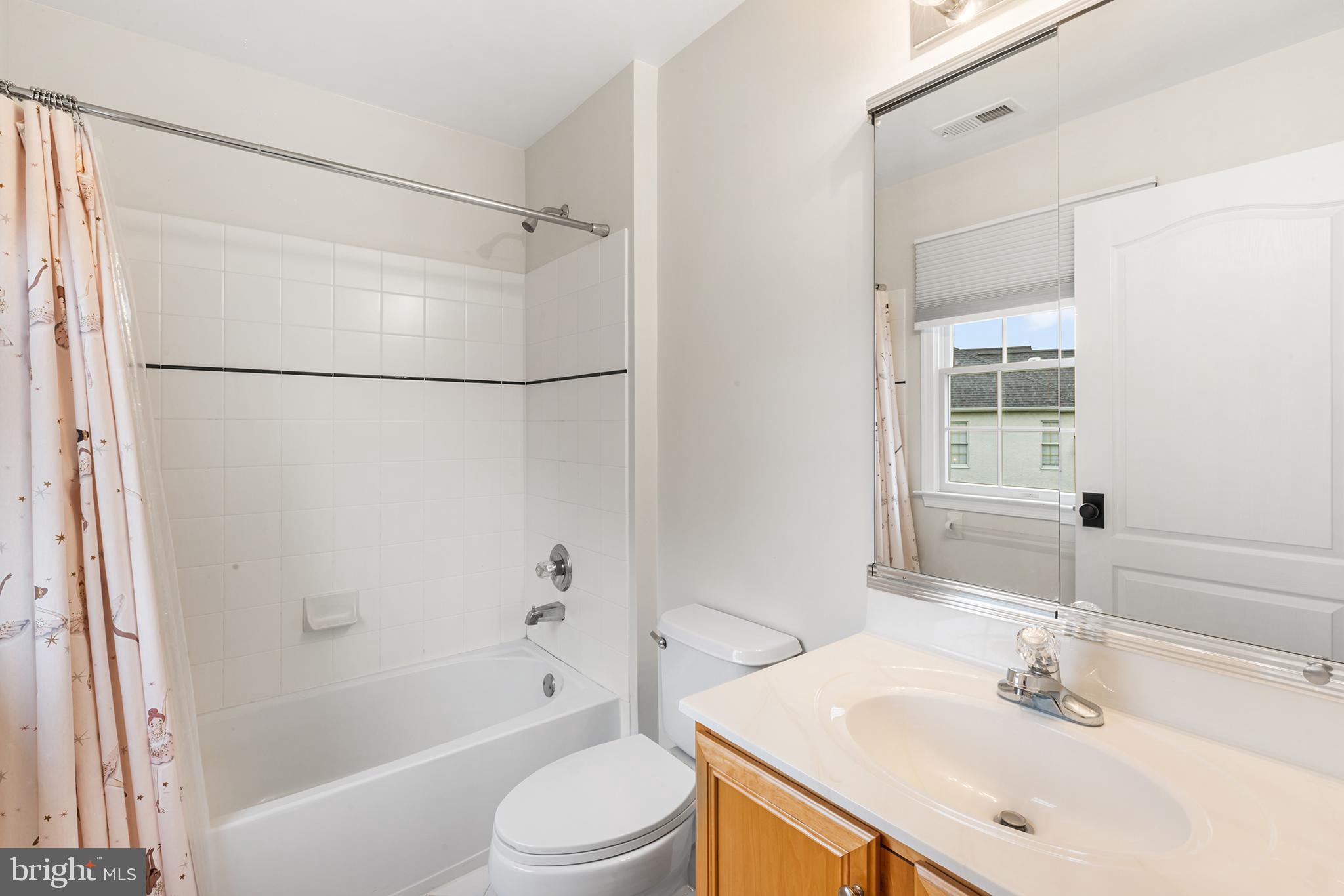 MARSHALLTON CHASE - Residential