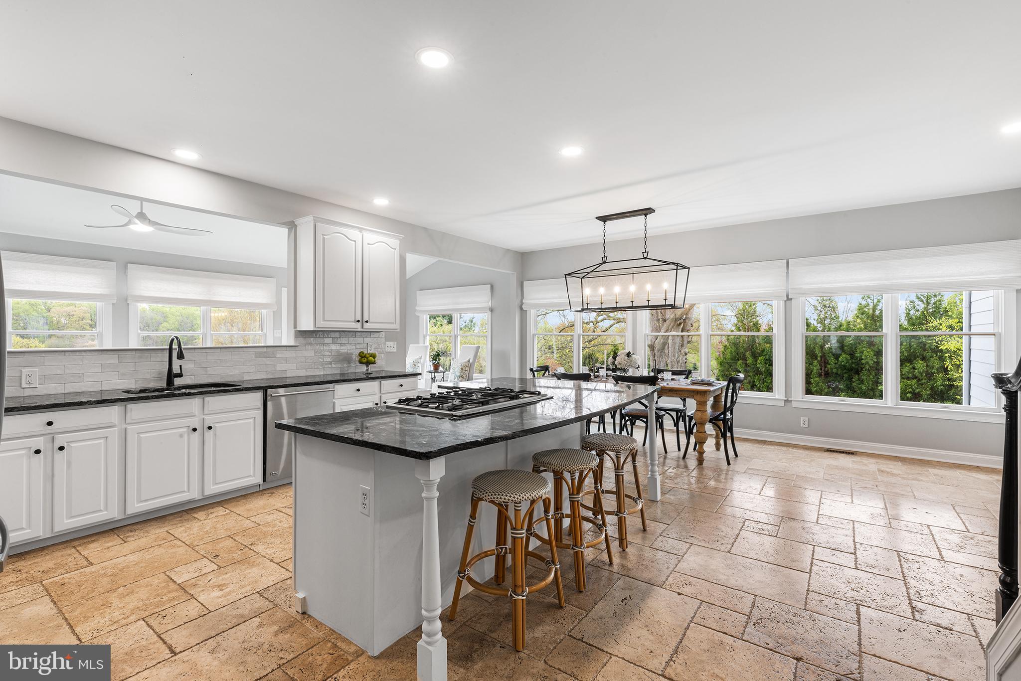 MARSHALLTON CHASE - Residential