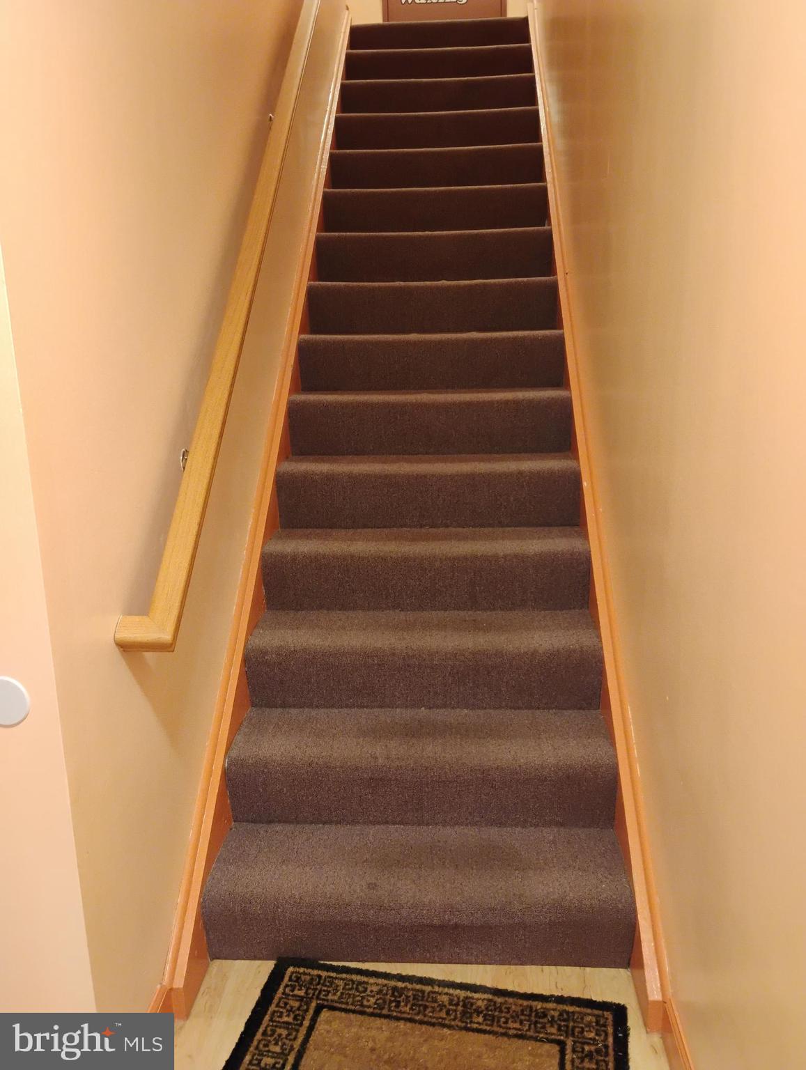 6926 LITTLE RIVER TURNPIKE E