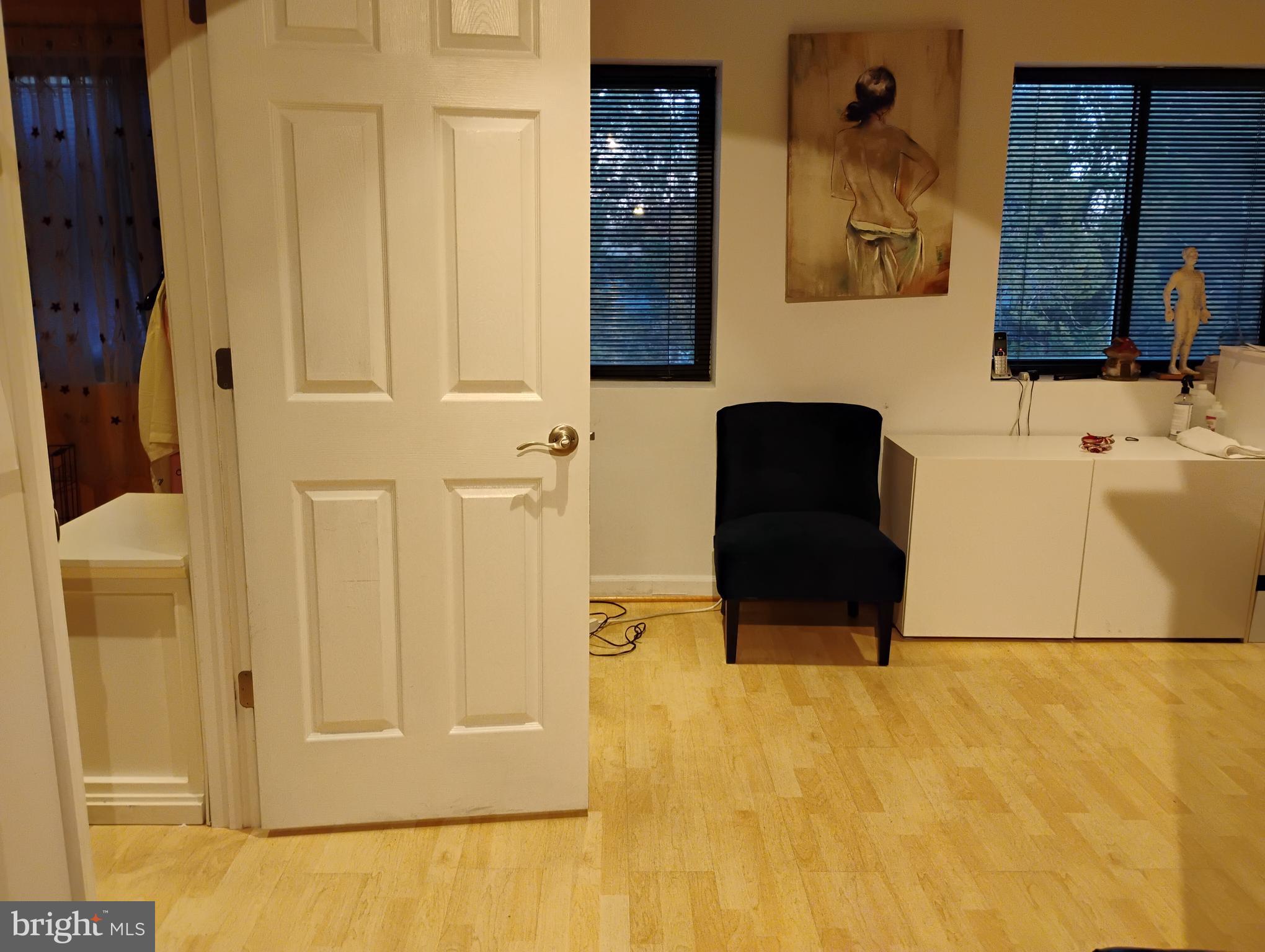 6926 LITTLE RIVER TURNPIKE E