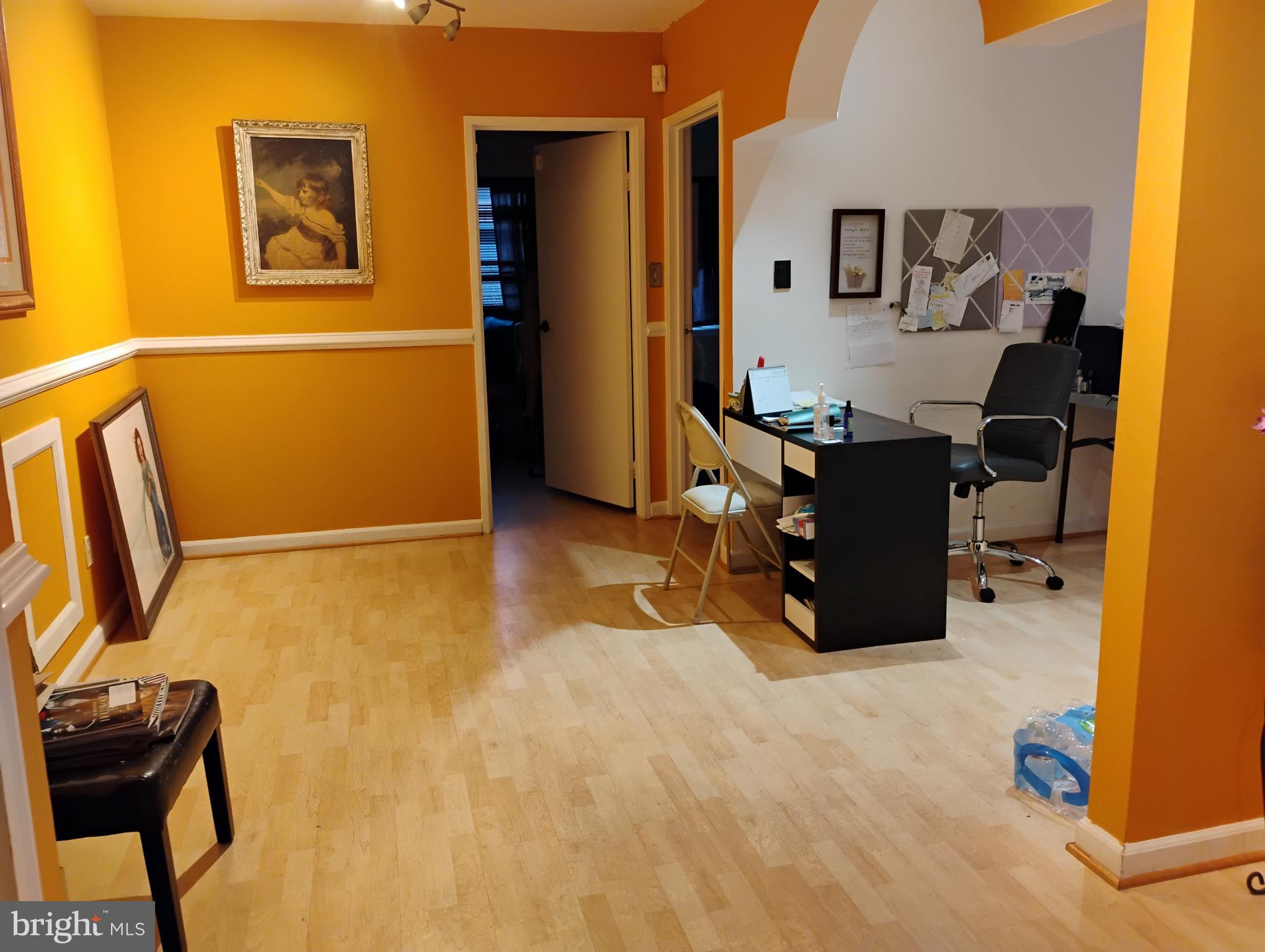 6926 LITTLE RIVER TURNPIKE E