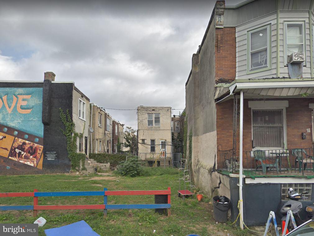 9 S CONESTOGA STREET