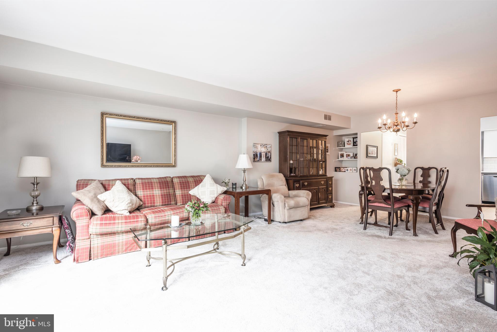 90 HAMPSTEAD DRIVE 90