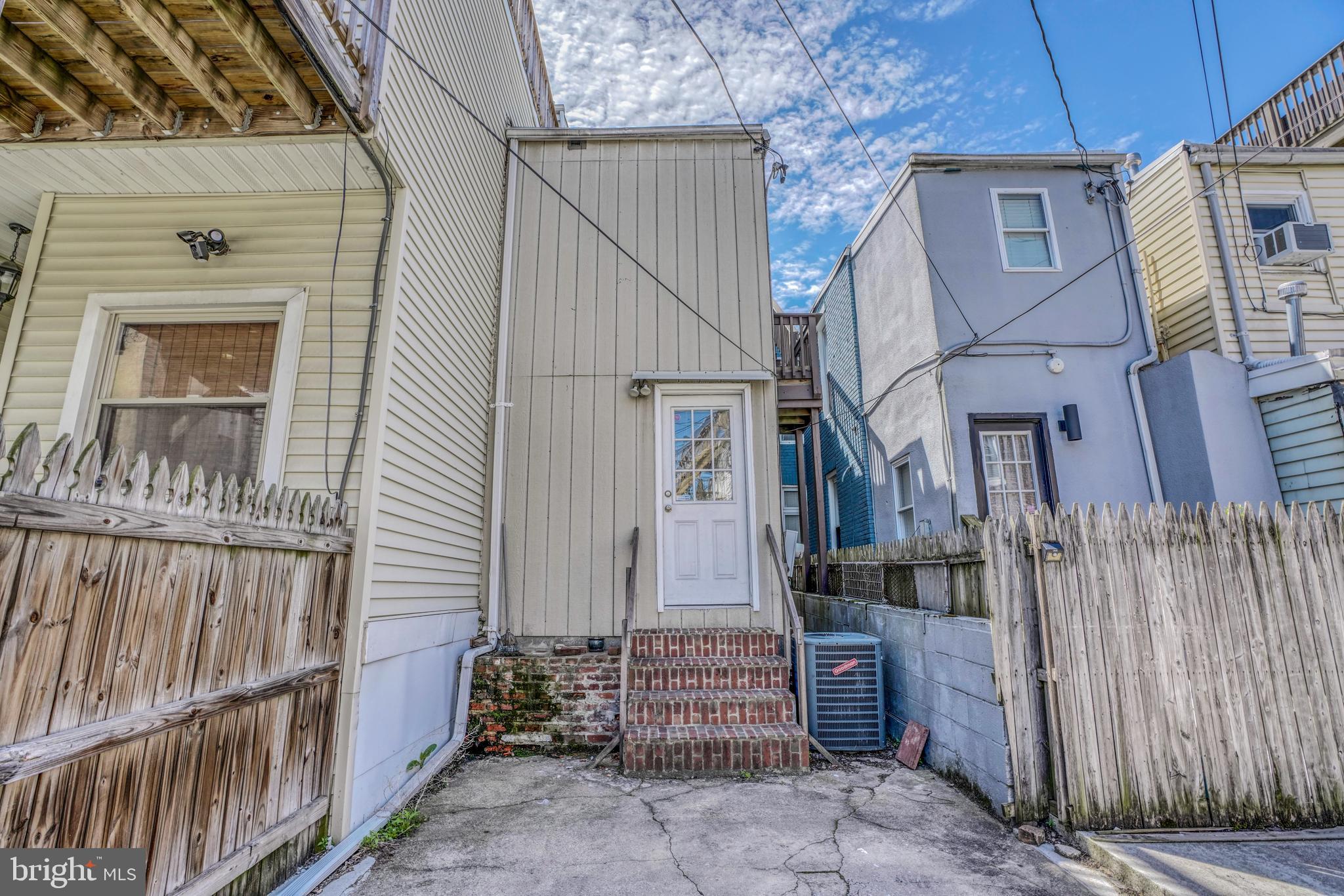 FEDERAL HILL HISTORIC DISTRICT - Residential