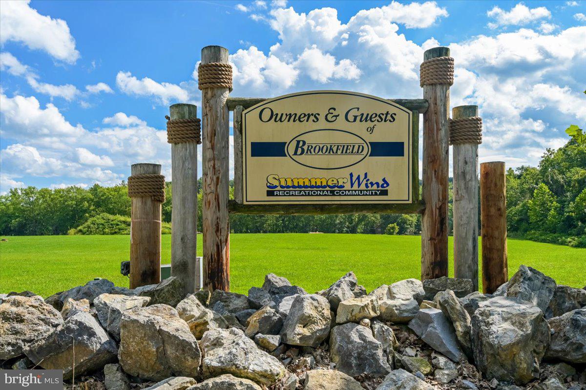 BROOKFIELD - Residential