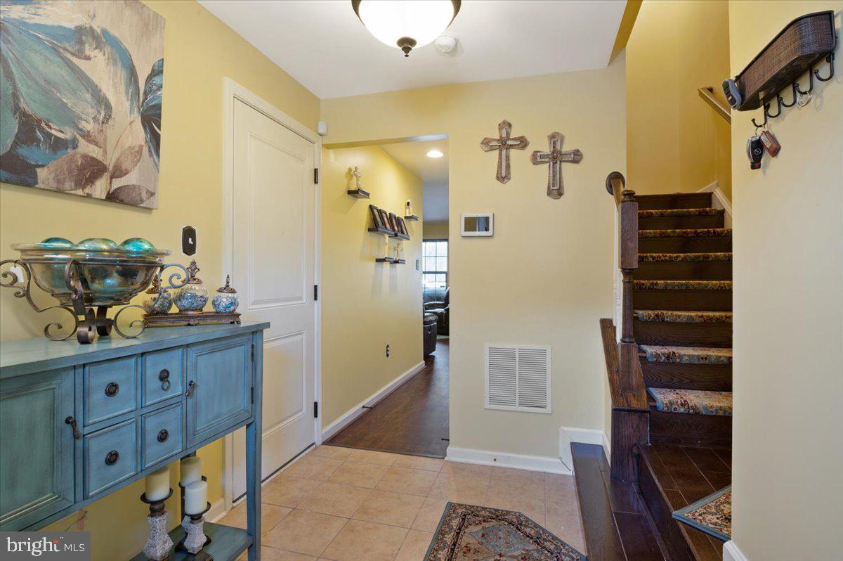 BROOKFIELD - Residential